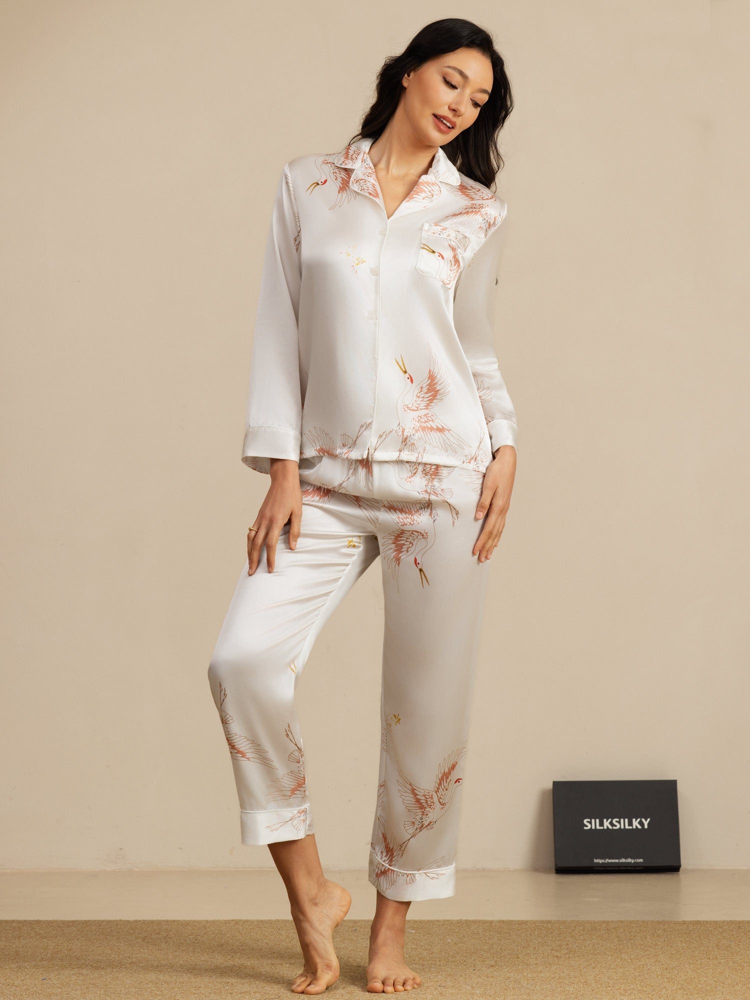[White] SilkSilky-UK 19Momme Long Sleeve Notch Collar Women's Pyjamas 001