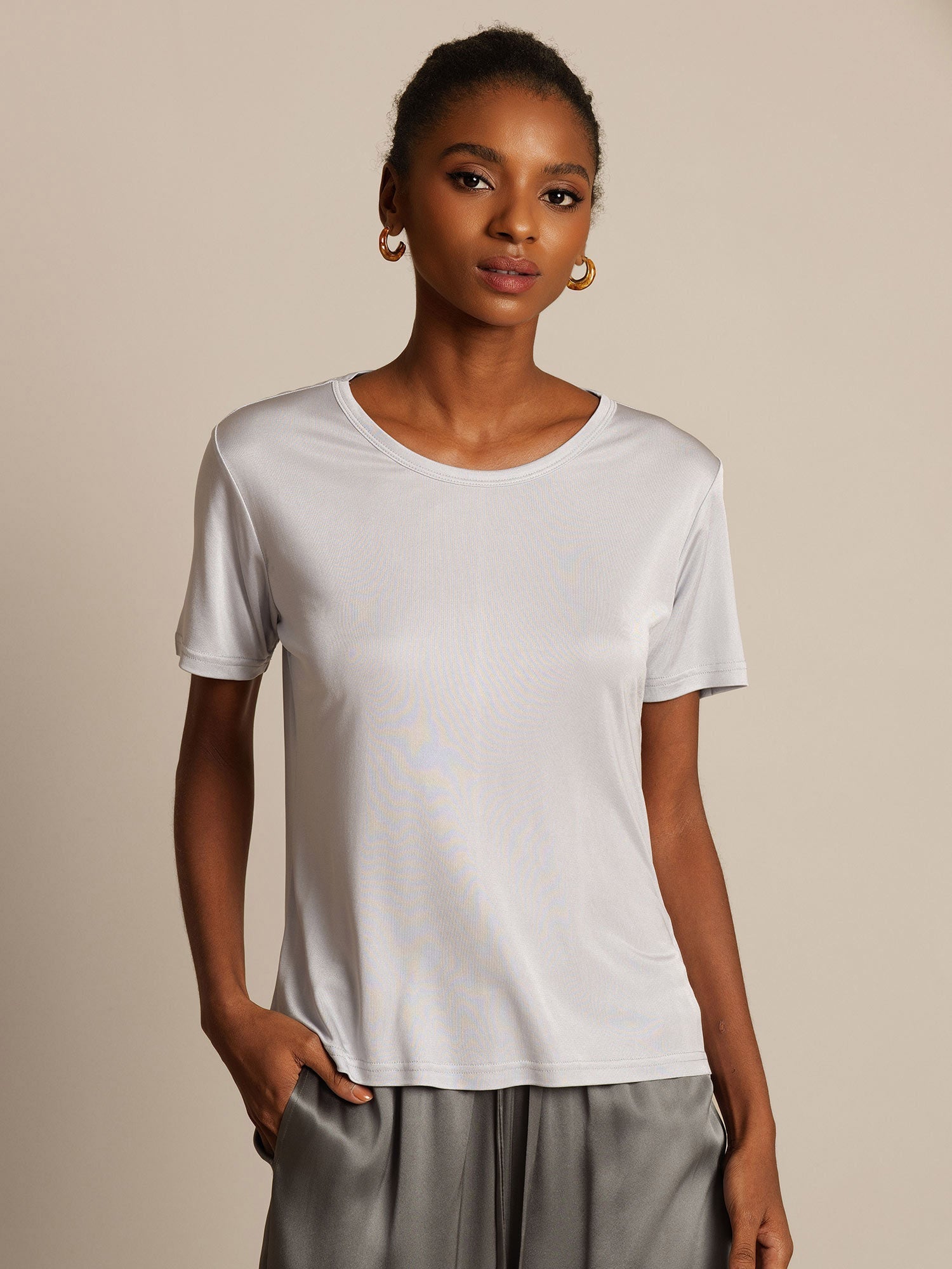 [Silver] SilkSilky-UK Silk Knitted Round Neck Women's T-Shirt 005