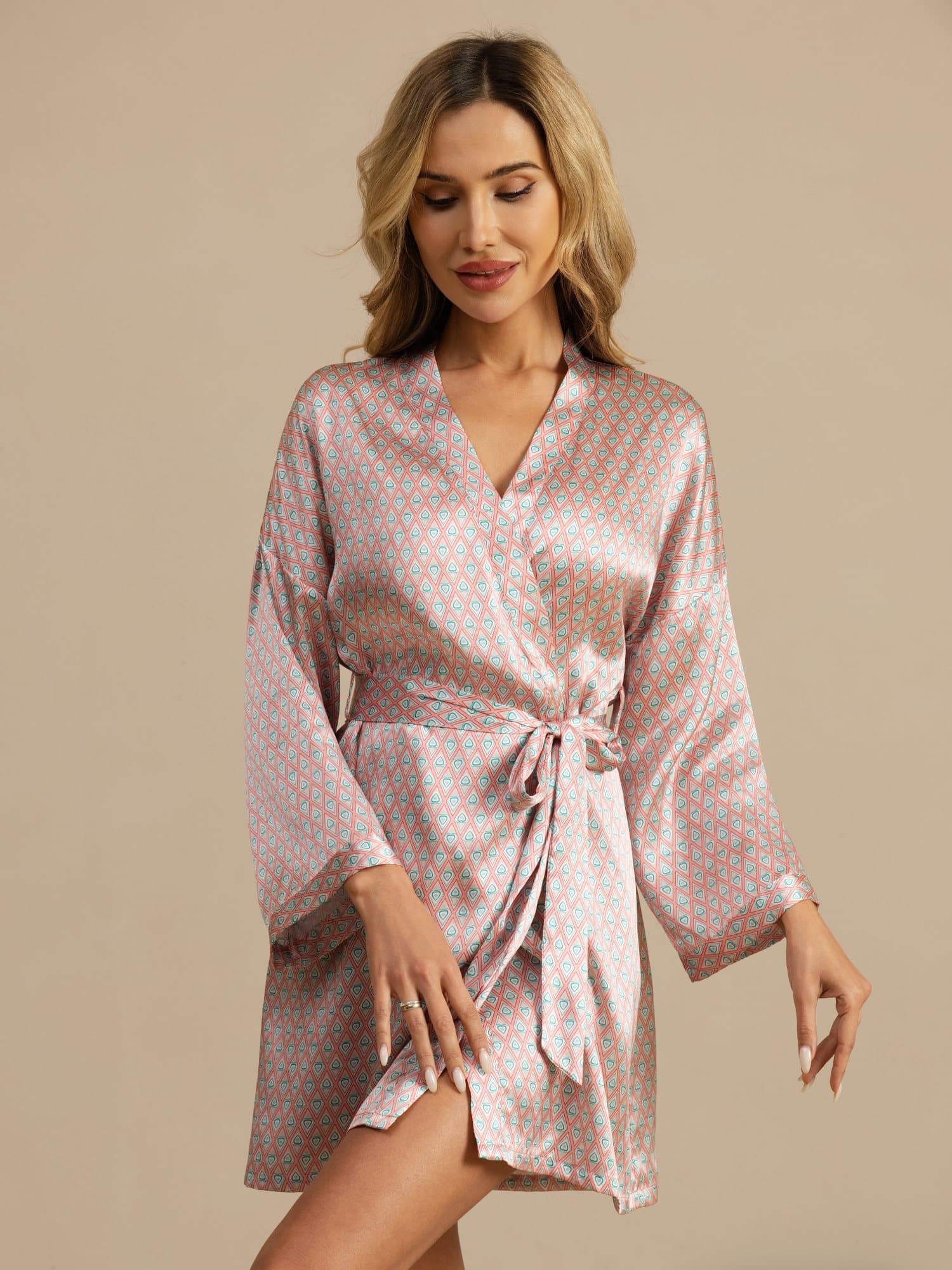 [Pink Heart Geo] SilkSilky-UK Long Sleeve Women's Dressing Gown 005