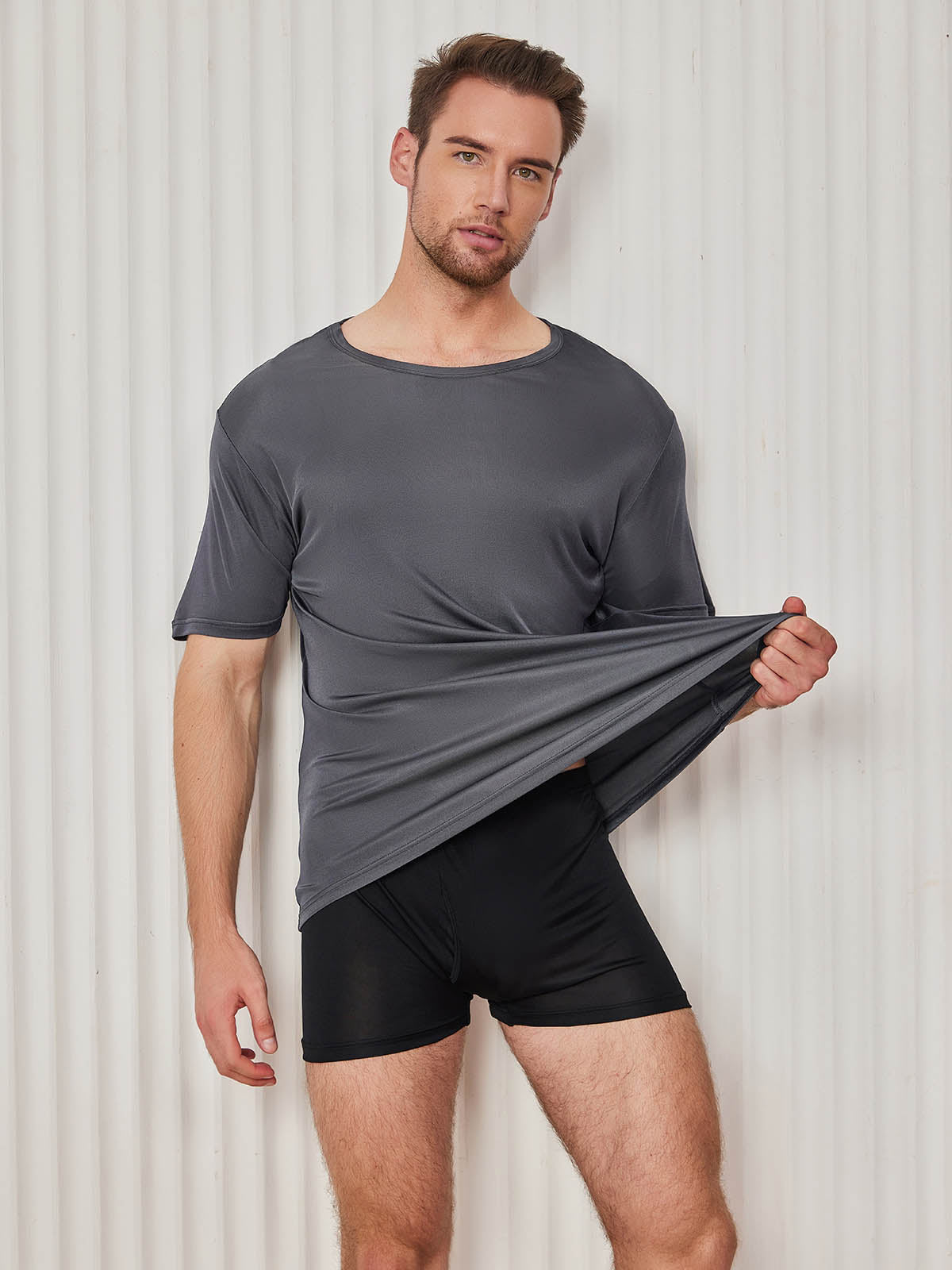 SilkSilky-UK-Silk-Knitted-Short-Sleeve-Round-Neck-Men's-T-Shirt-Dark-Gray-005