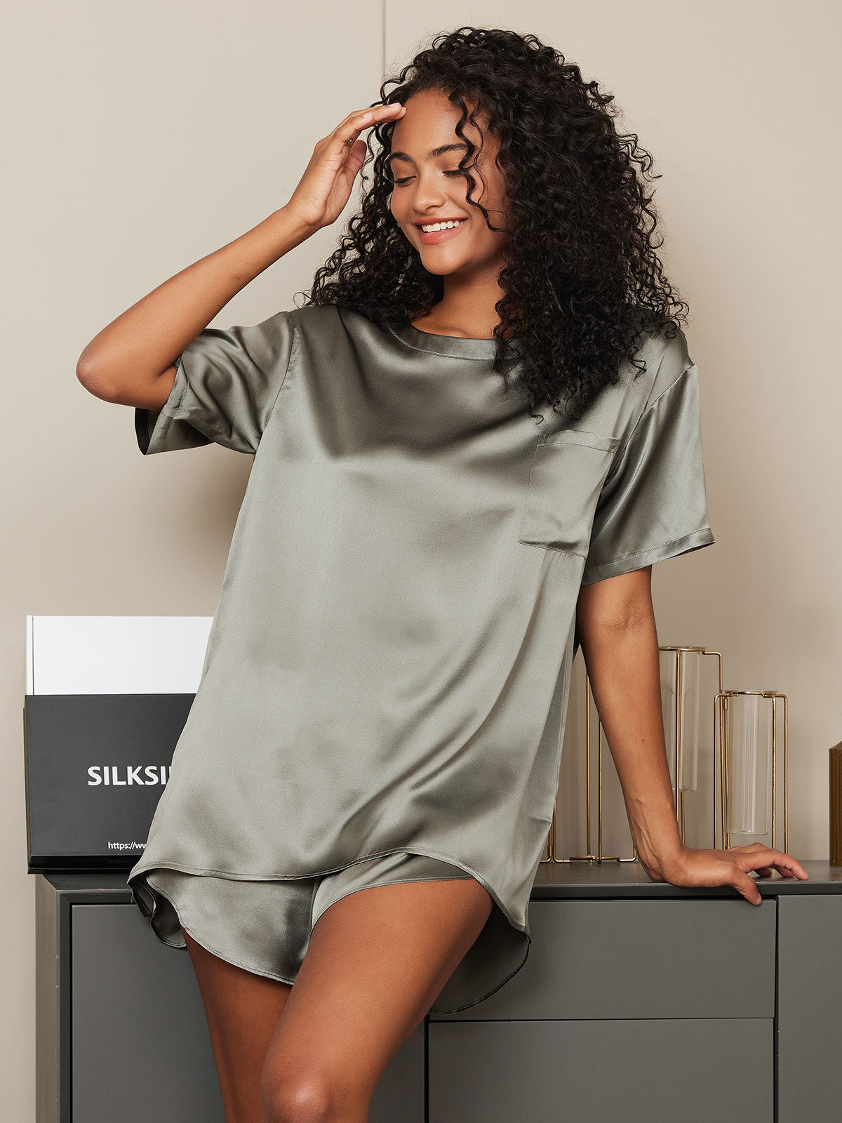 [Grayish Green] SilkSilky-UK Short Sleeve Round Neck Women's Pyjamas 001