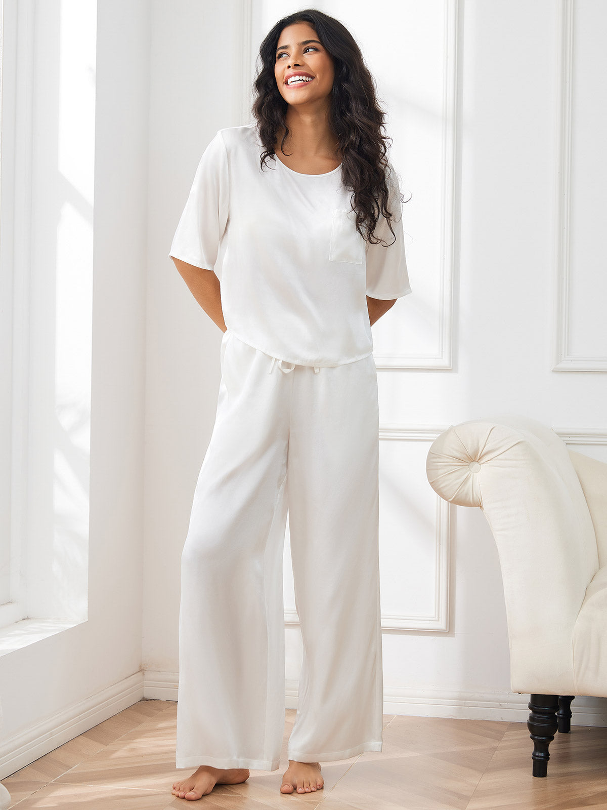 SilkSilky UK Pure Silk Half Sleeve Round Neck Women's Pyjamas White 005