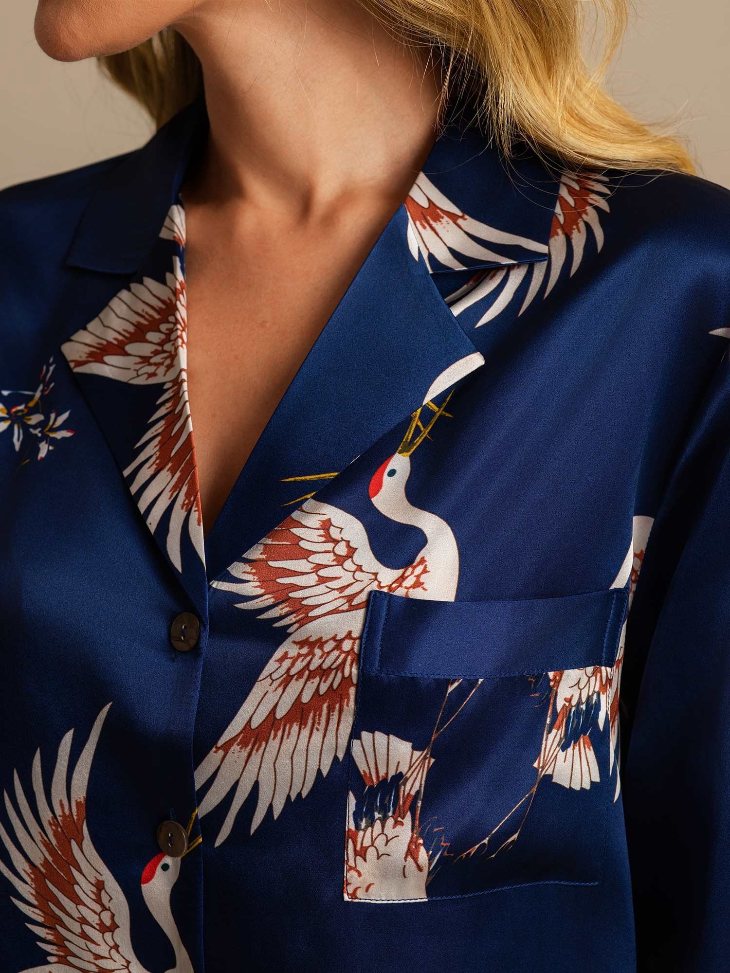 [DarkBlue] SilkSilky-UK 19Momme Pure Silk Collar Nightshirt 004