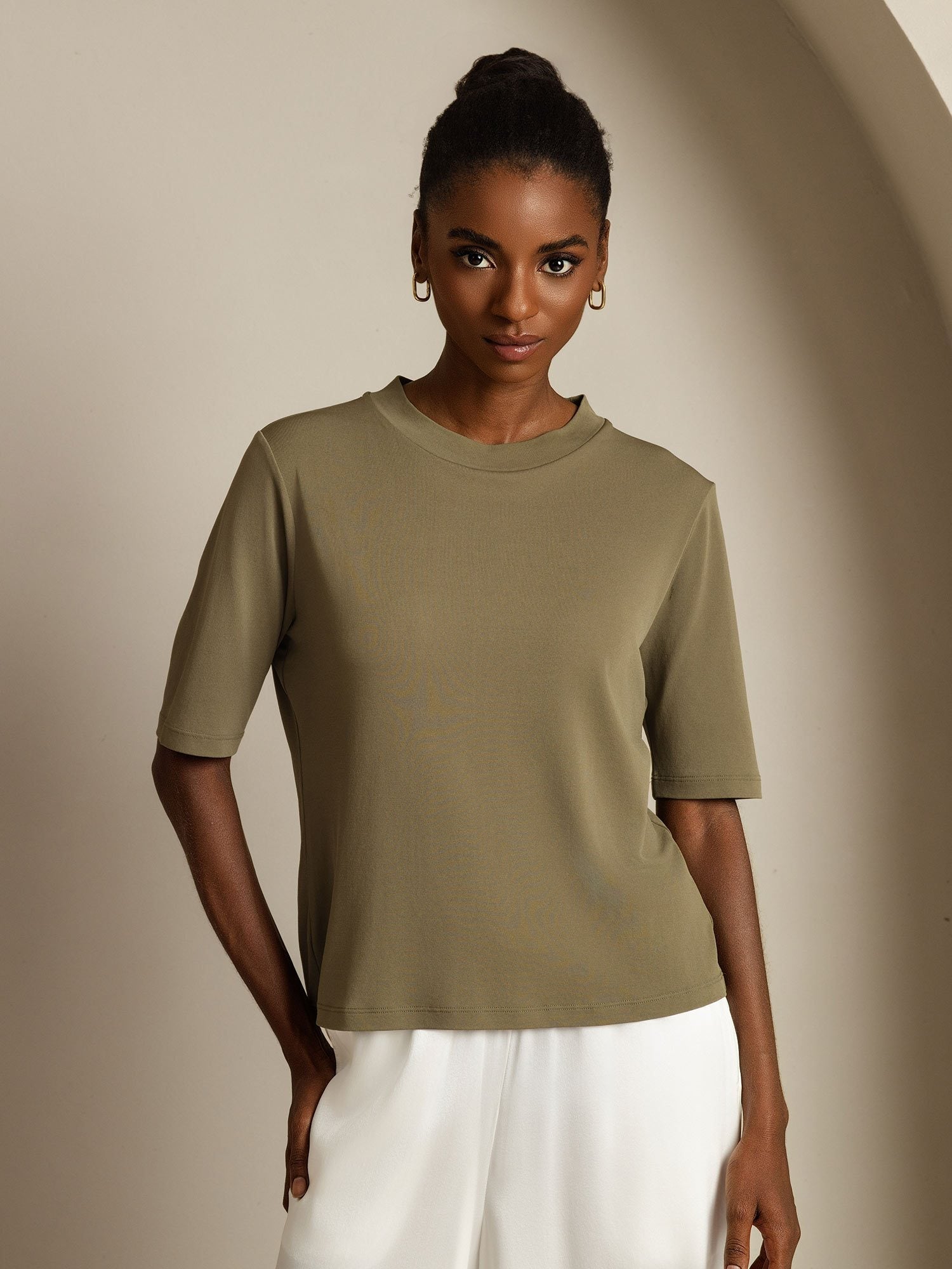 [Burnt Olive] SilkSilky-UK Pure Silk Round Neck Women's T-Shirt 001