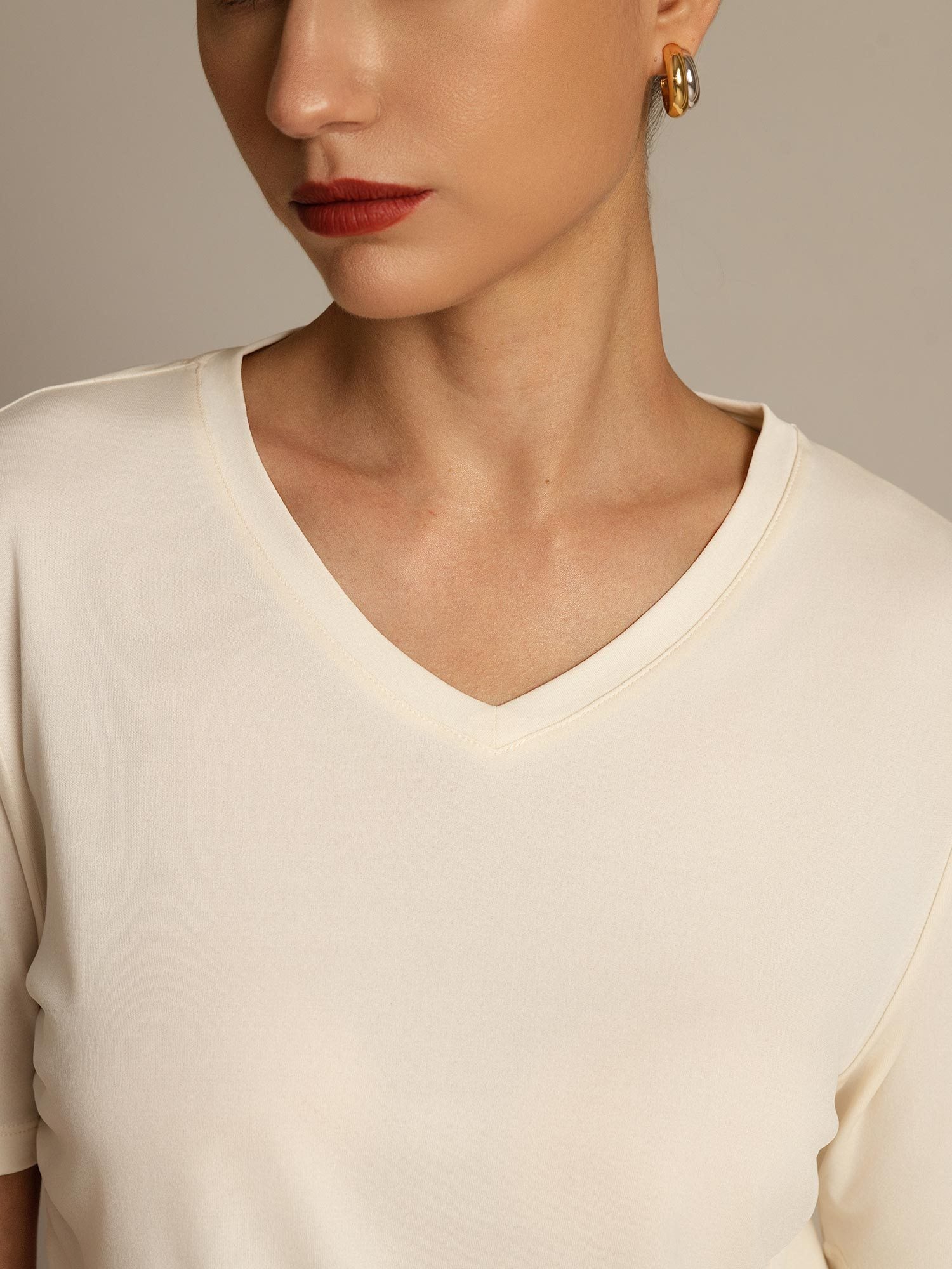 [Beige] SilkSilky-UK Pure Silk V Neck Women's T-Shirt 003