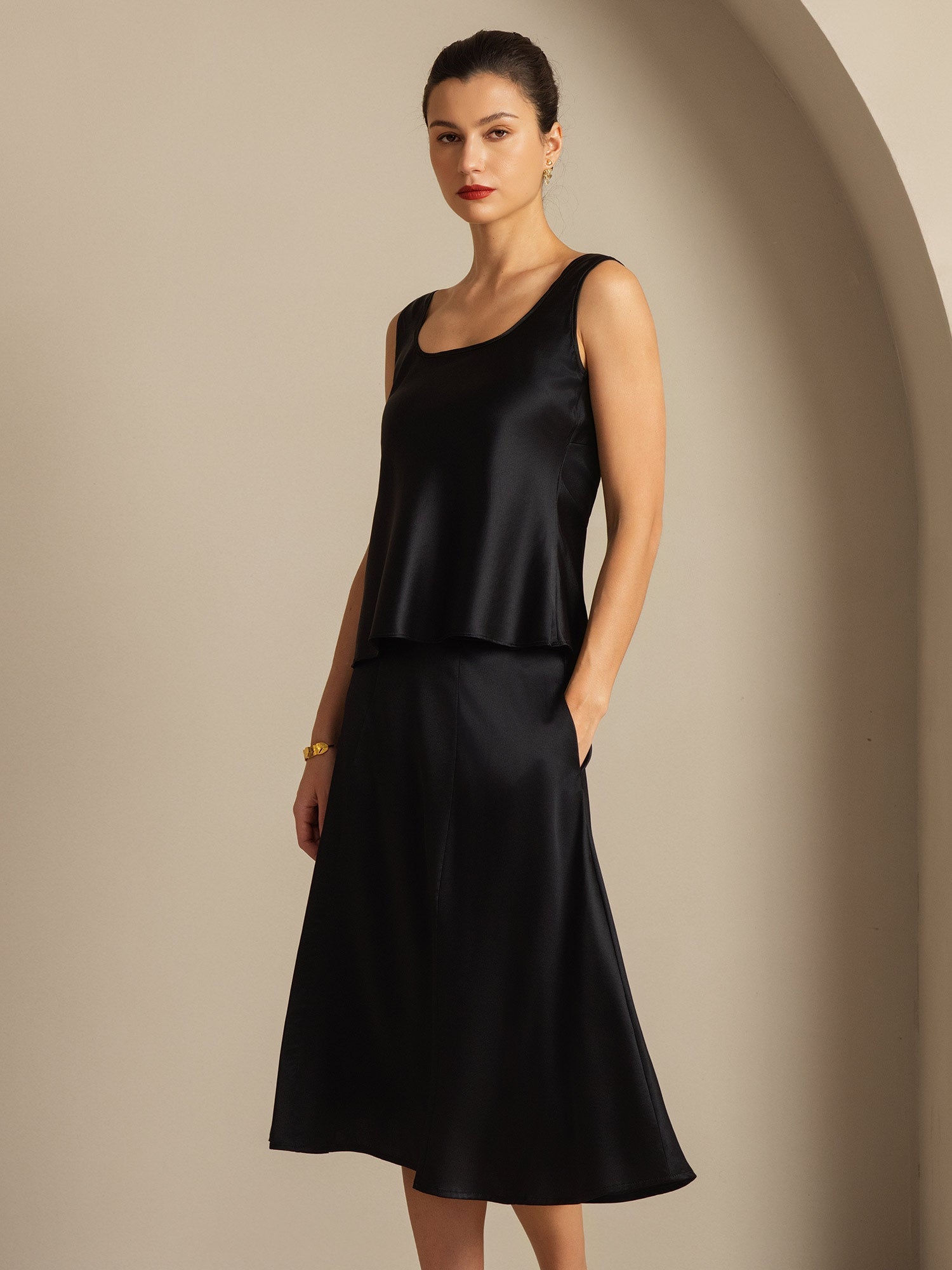 [Black] SilkSilky-UK 19Momme Silk U Neck Camisole 004,