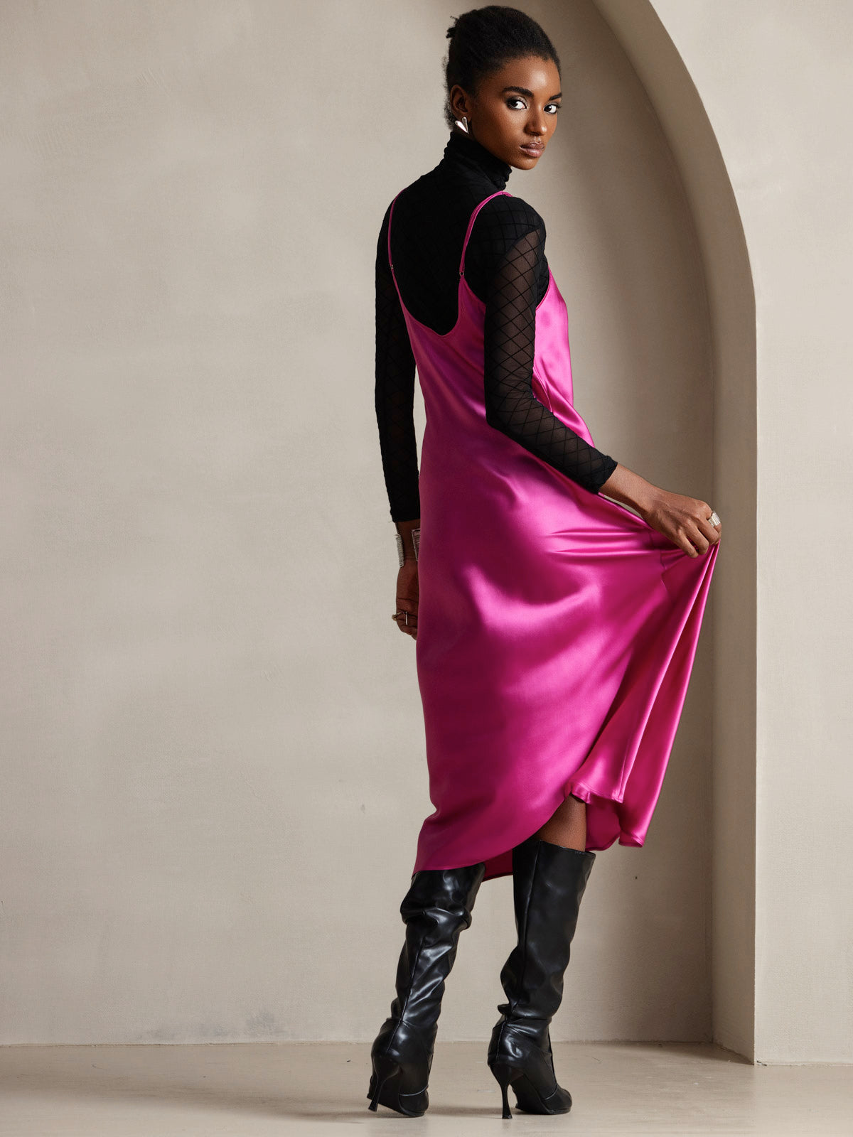 [Rose Red] SilkSilky-UK Spaghetti Strap V Neck Dress 002