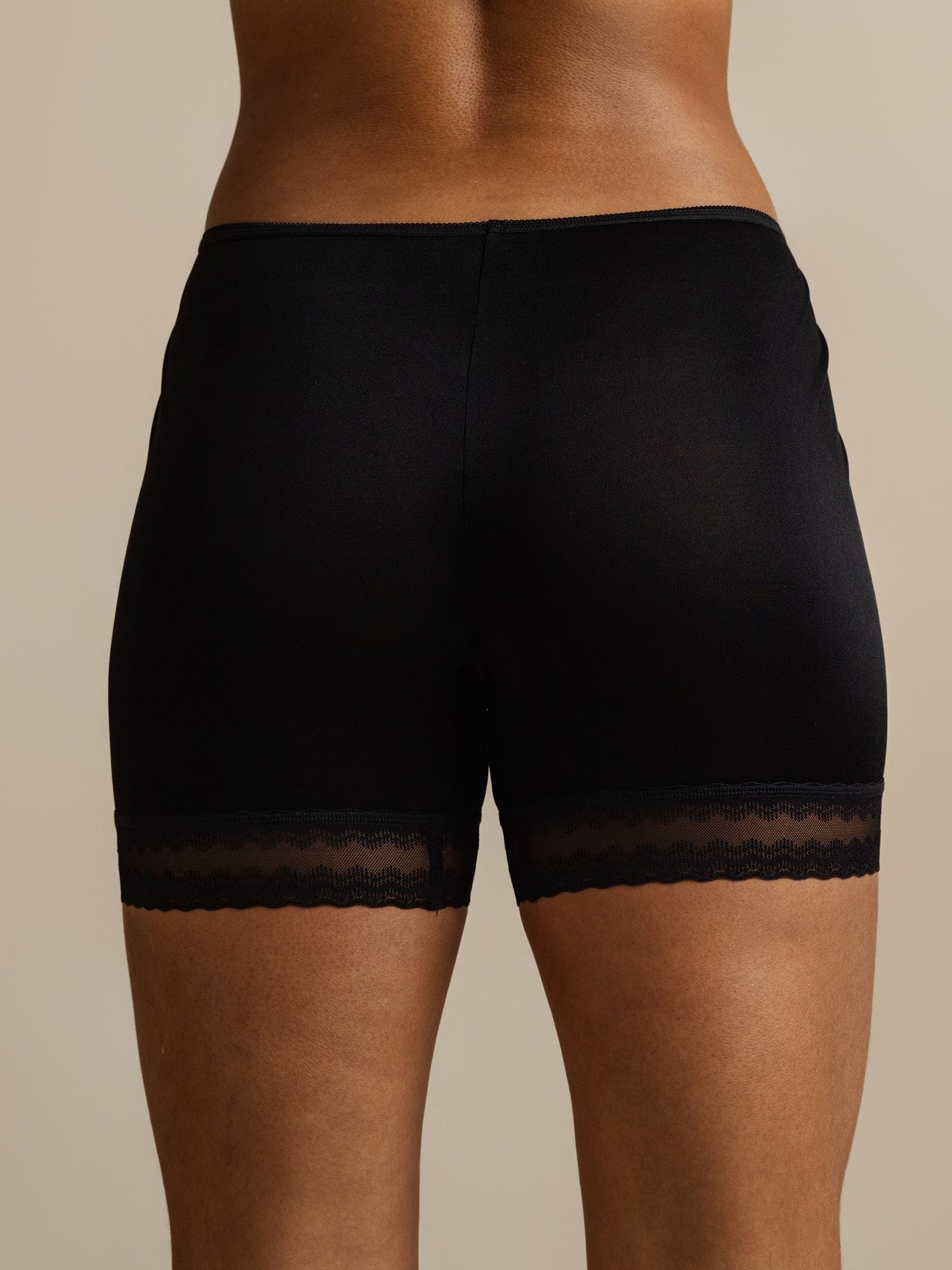 [Black] SilkSilky-UK Pure Silk Panty 002,