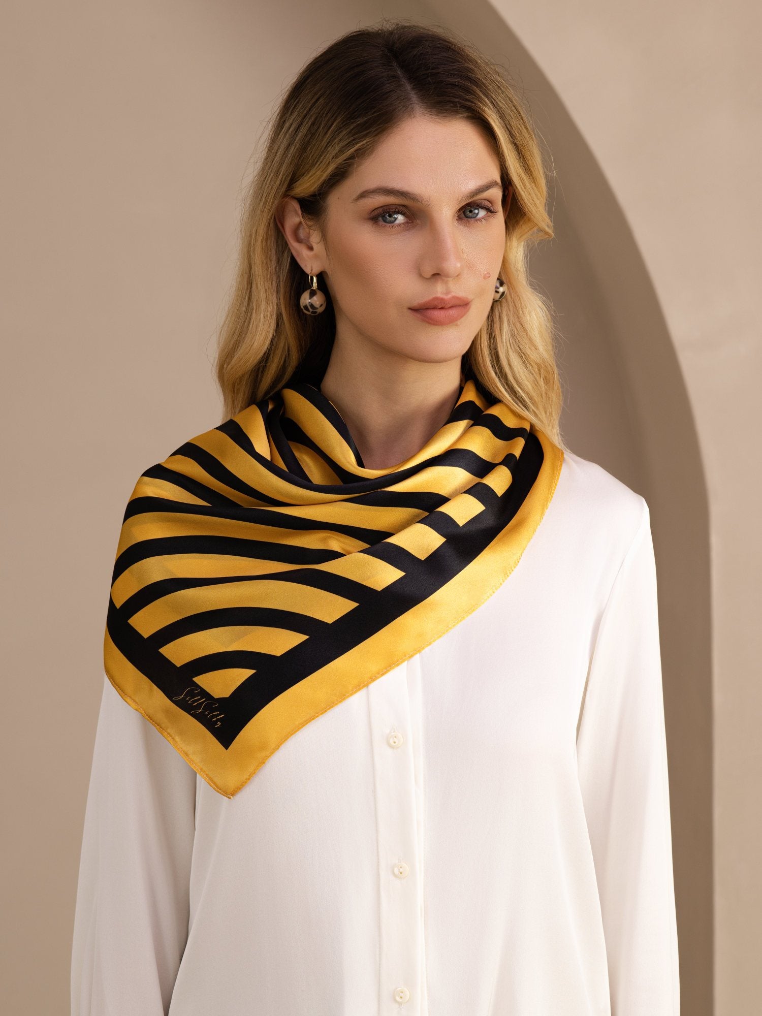 [Yellow Arcs] SilkSilky-UK Scarf 002