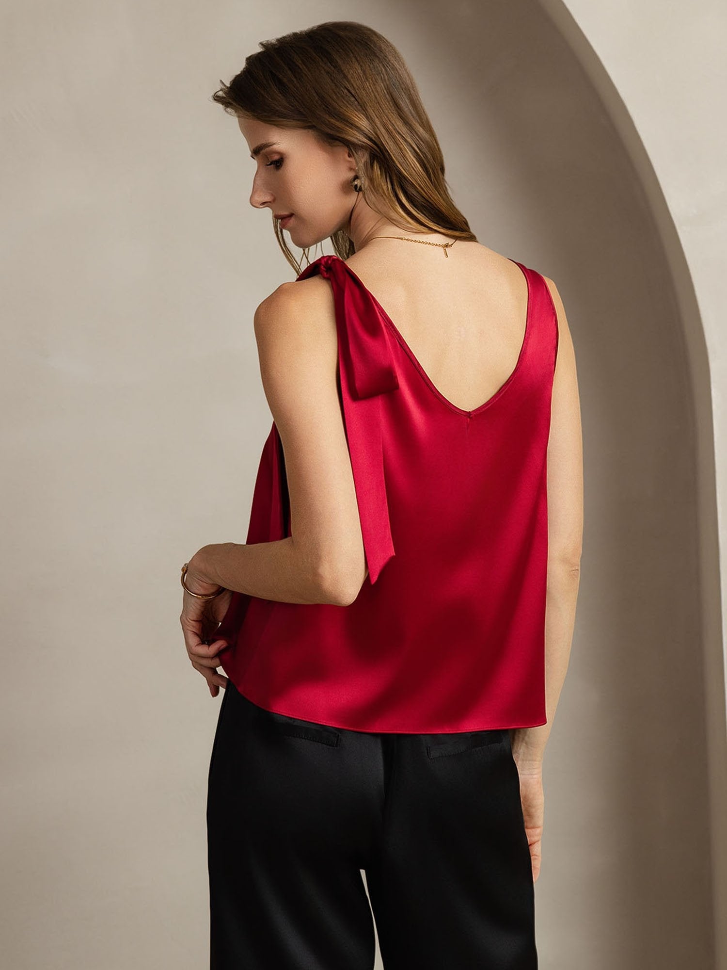 [Wine] SilkSilky-UK 19Momme Silk V Neck Women's T-Shirt 002