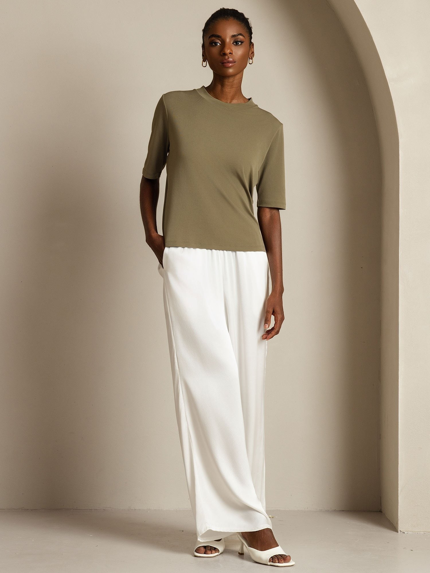 [Burnt Olive] SilkSilky-UK Pure Silk Round Neck Women's T-Shirt 006