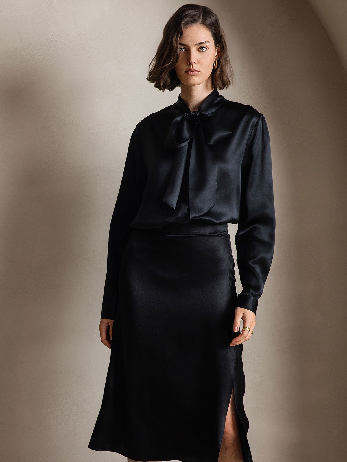 [Black] SilkSilky-UK 19Momme Silk Long Sleeve Tie Neck Women's Shirt 003