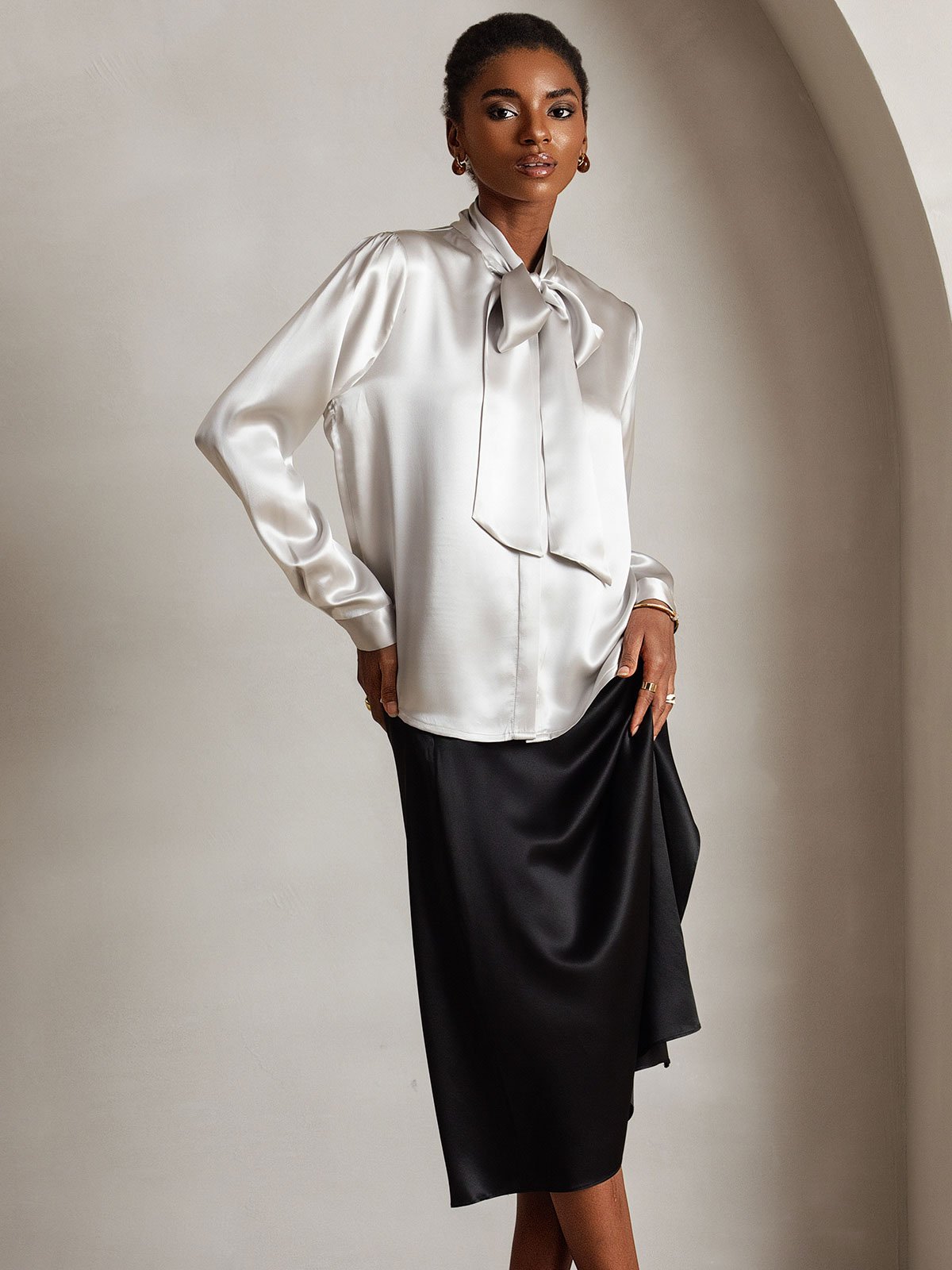 [Light Gray] SilkSilky-UK 19Momme Silk Long Sleeve Tie Neck Women's Shirt 003