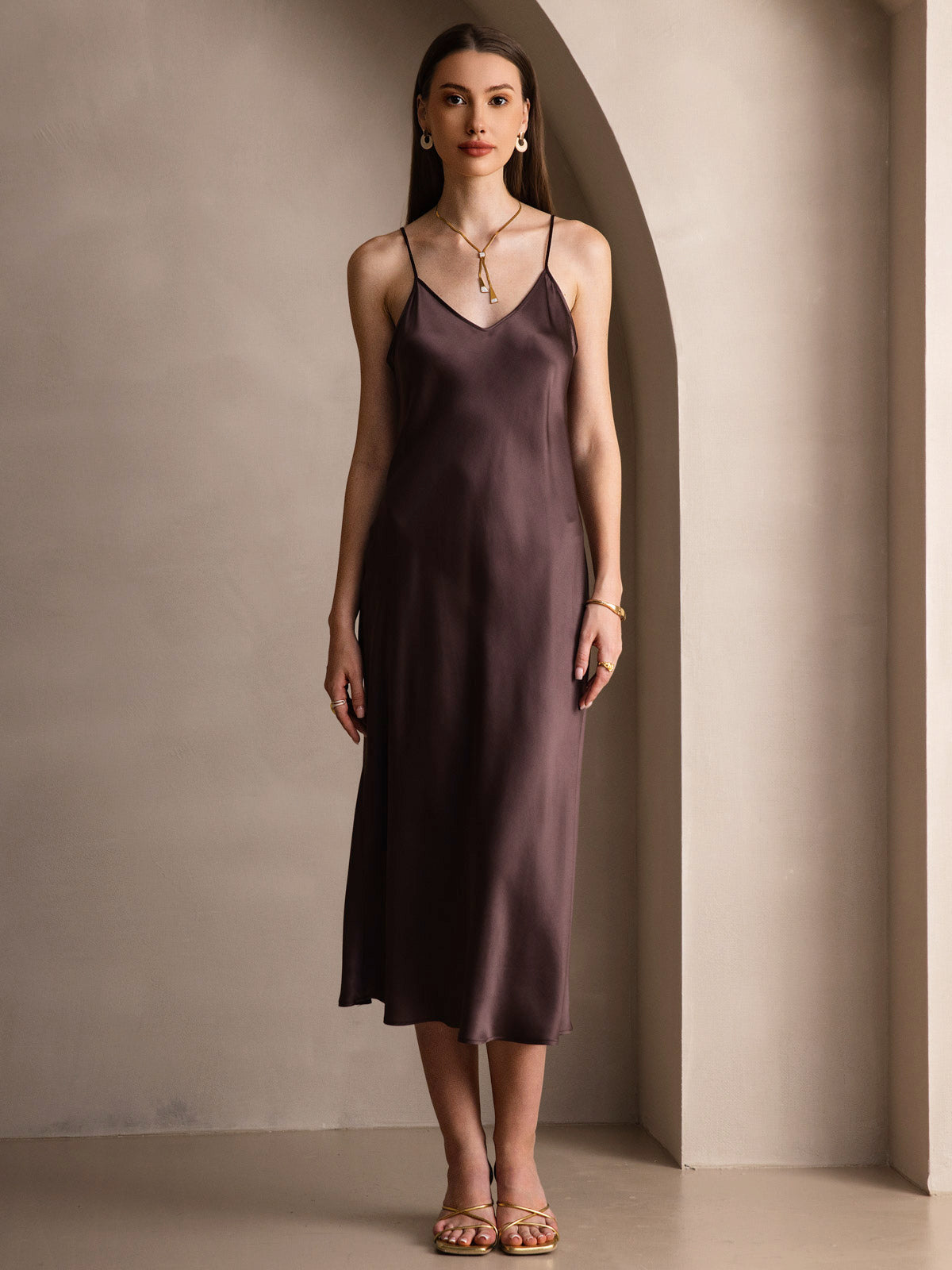 [Coffee] SilkSilky-UK Pure Silk Round Neck Dress 001