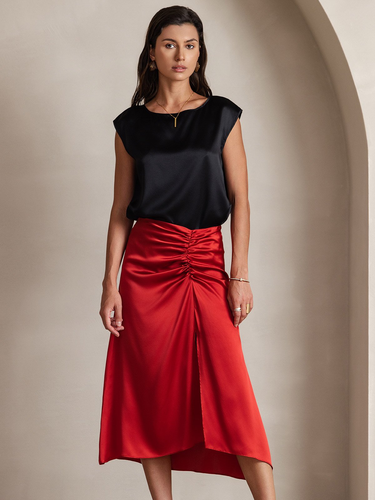 [Black] SilkSilky-UK 19Momme Silk Round Neck Women's T-Shirt 003