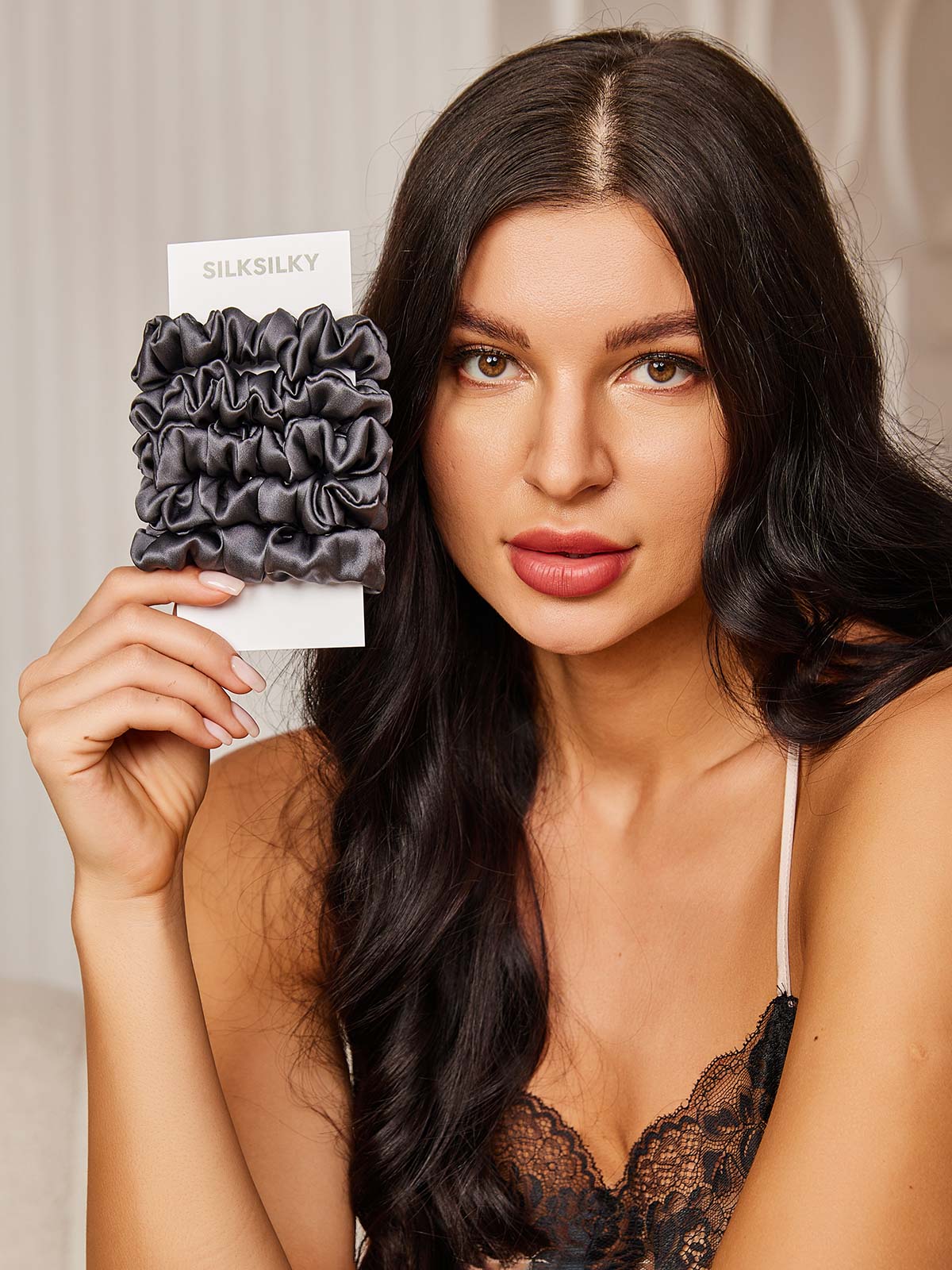 [Dark Gray] SilkSilky-UK 19Momme Pure Silk Scrunchie 001