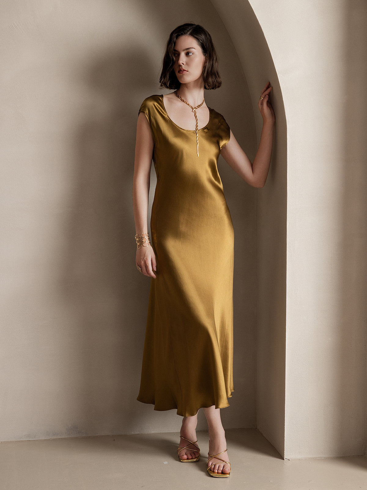 [Brown] SilkSilky-UK 19Momme Silk Round Neck Dress 006