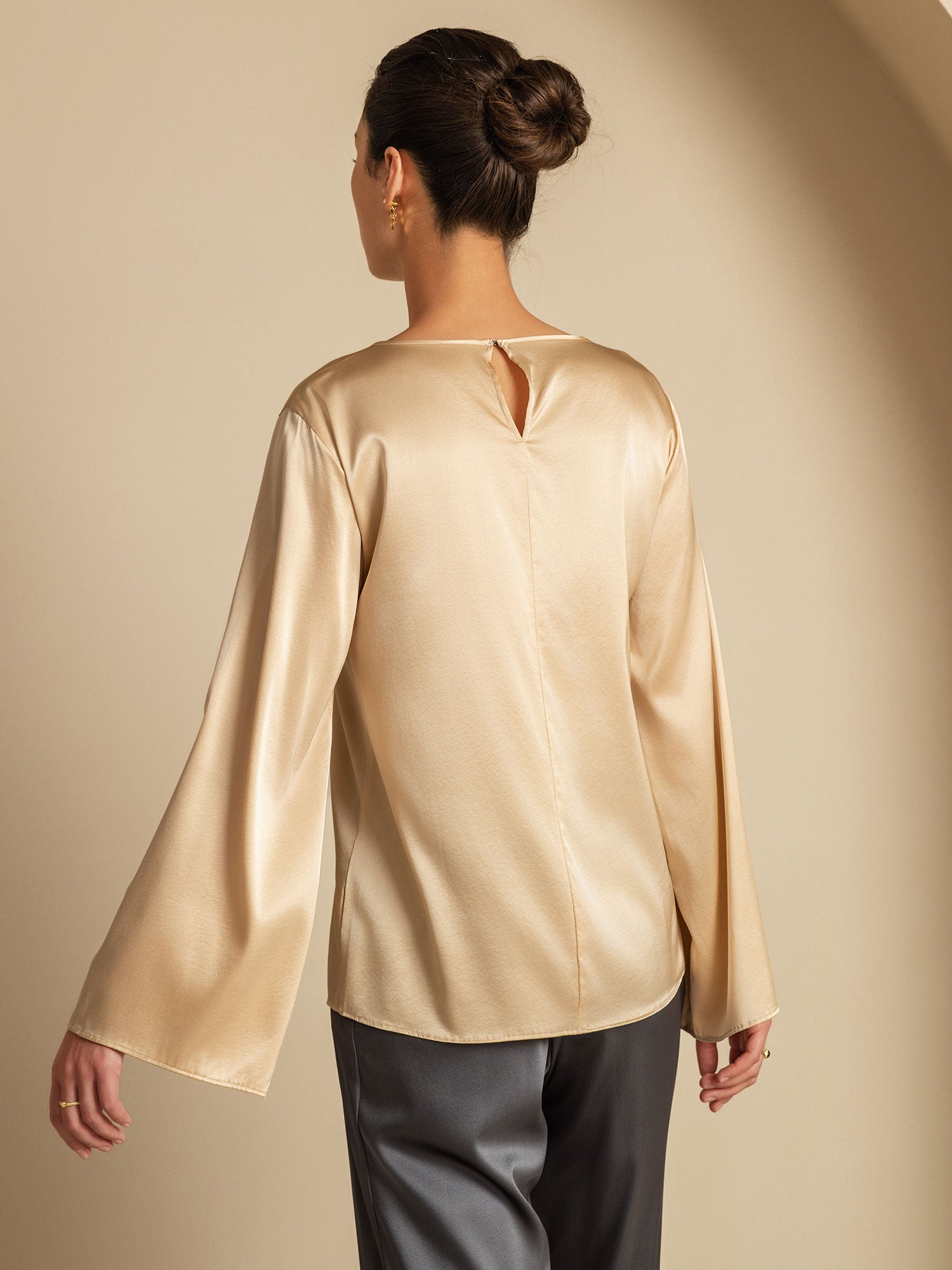 [Champagne] SilkSilky-UK 19Momme Silk Round Neck Women's T-Shirt 002