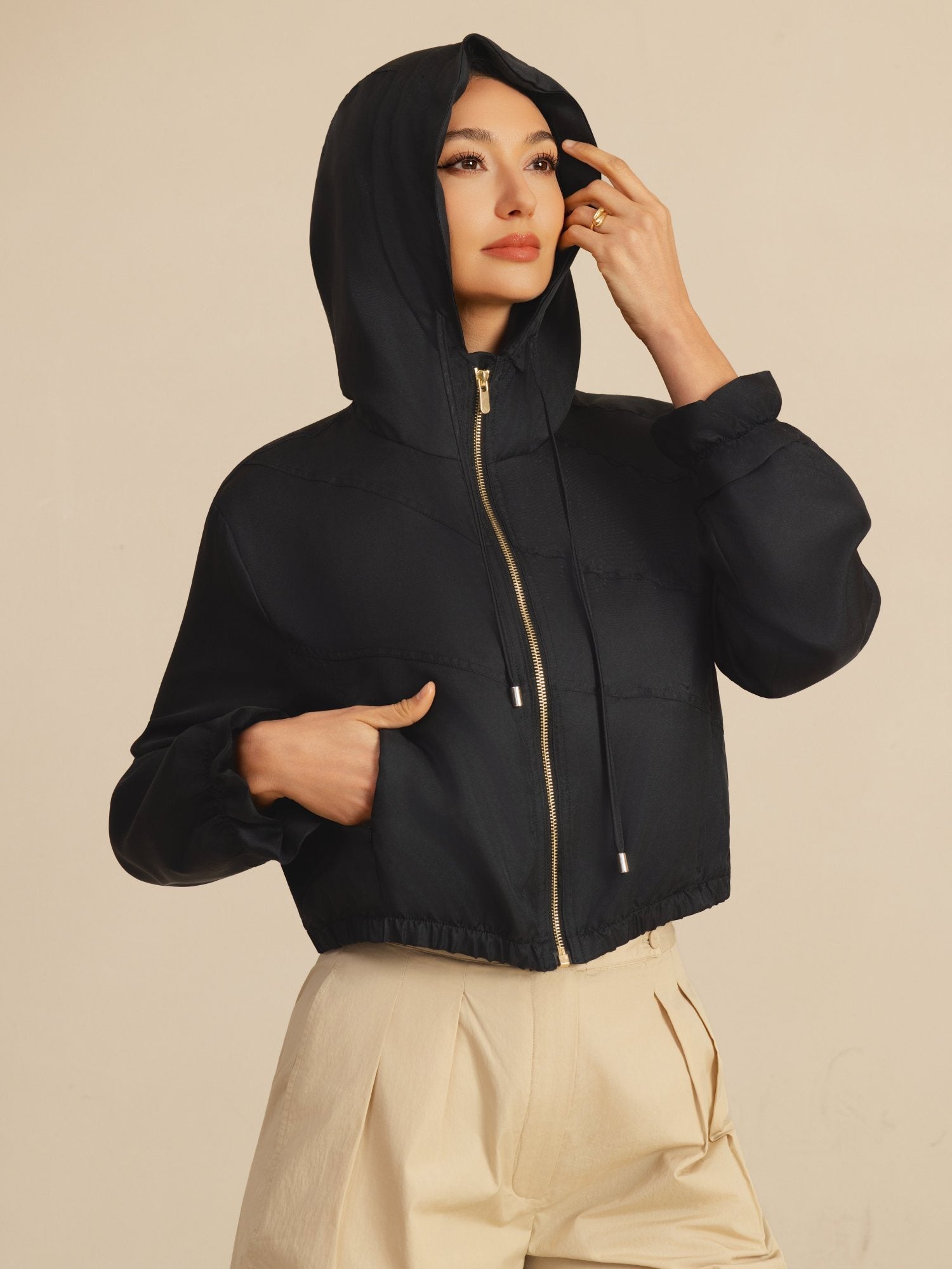 [Black] SilkSilky-UK 18Momme Silk Satin Surah Long Sleeve High Neck Women's Outerwear 003