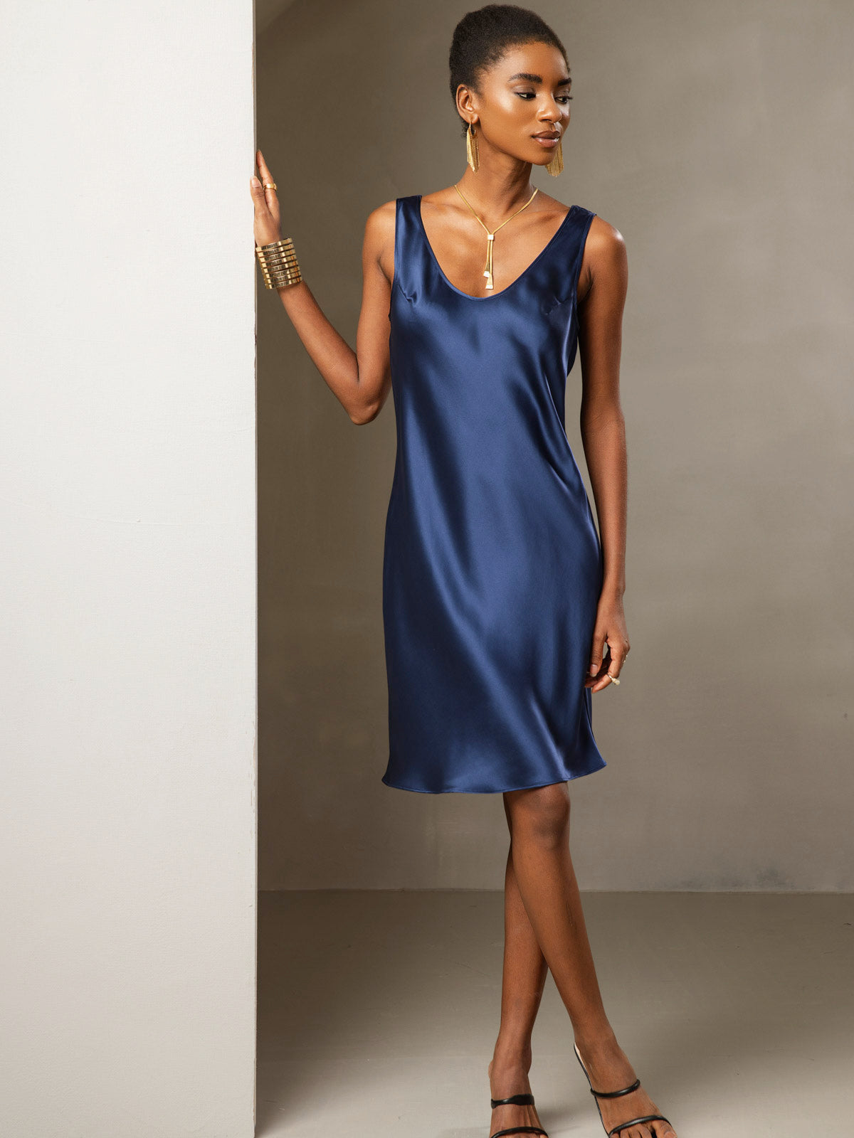 SilkSilky-UK Pure Silk Sleeveless Round Neck Dress DarkBlue 006