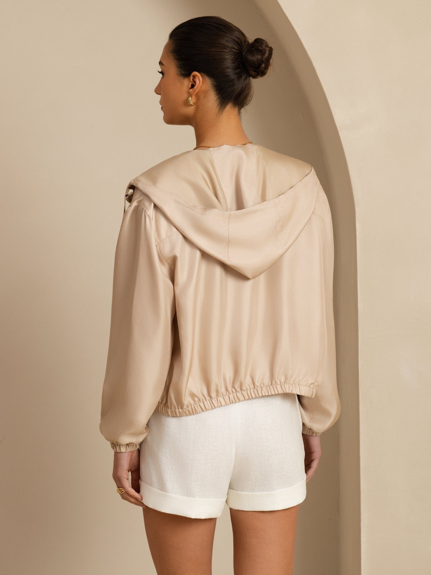 [Tan] SilkSilky-UK 18Momme Silk Satin Surah Long Sleeve Stand Collar Women's Outerwear 002