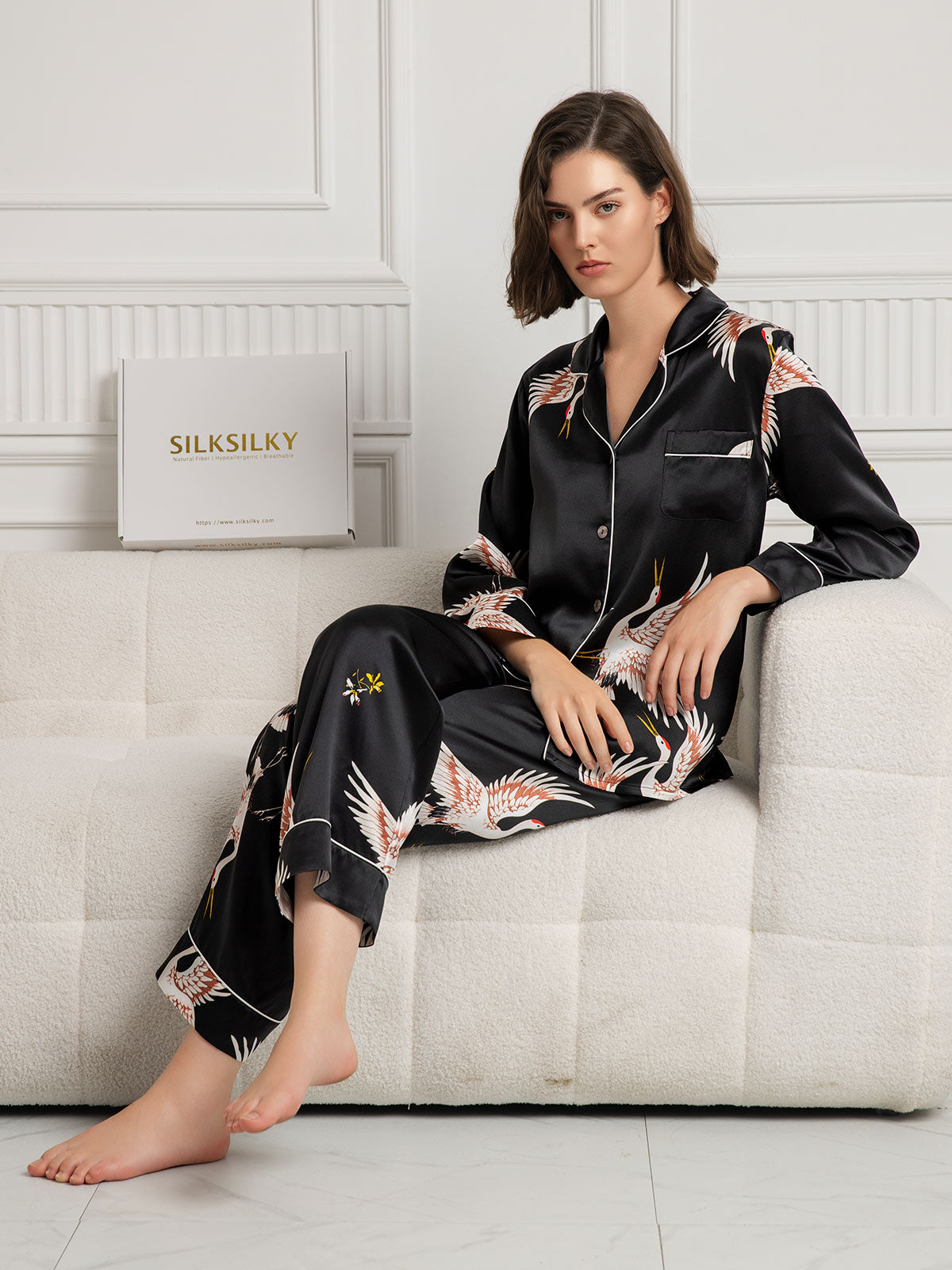 SilkSilky-UK 19Momme Pure Silk Long Sleeve Lapel Women's Pyjamas Black 005