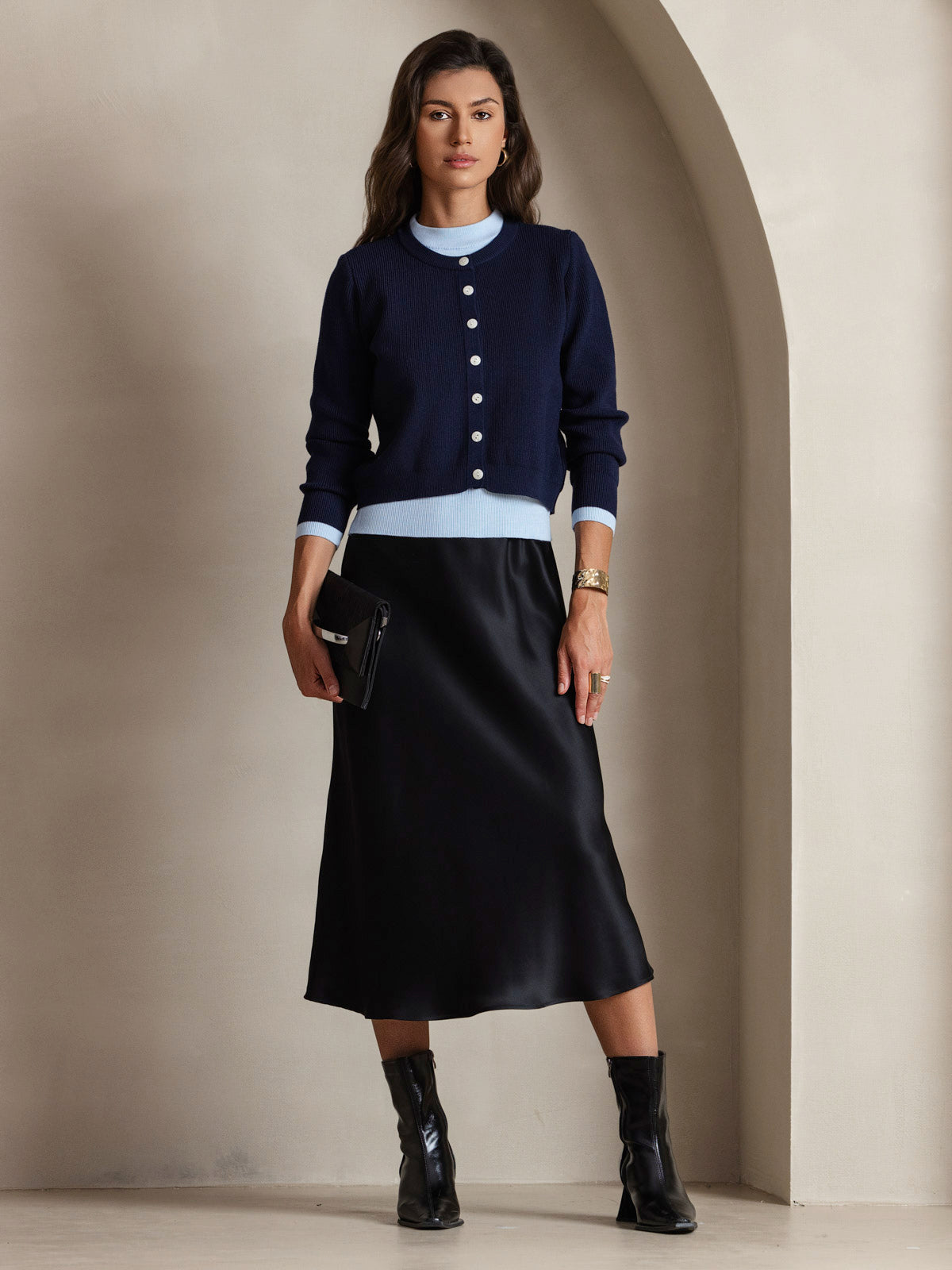 [Black] SilkSilky-UK Spaghetti Strap V Neck Dress 007