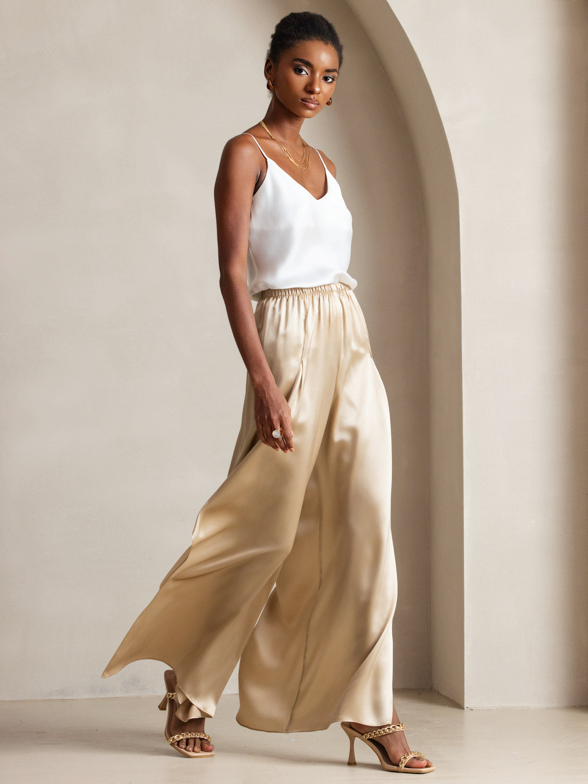 [White] SilkSilky-UK Pure Silk Sleeveless V Neck Camisole 003