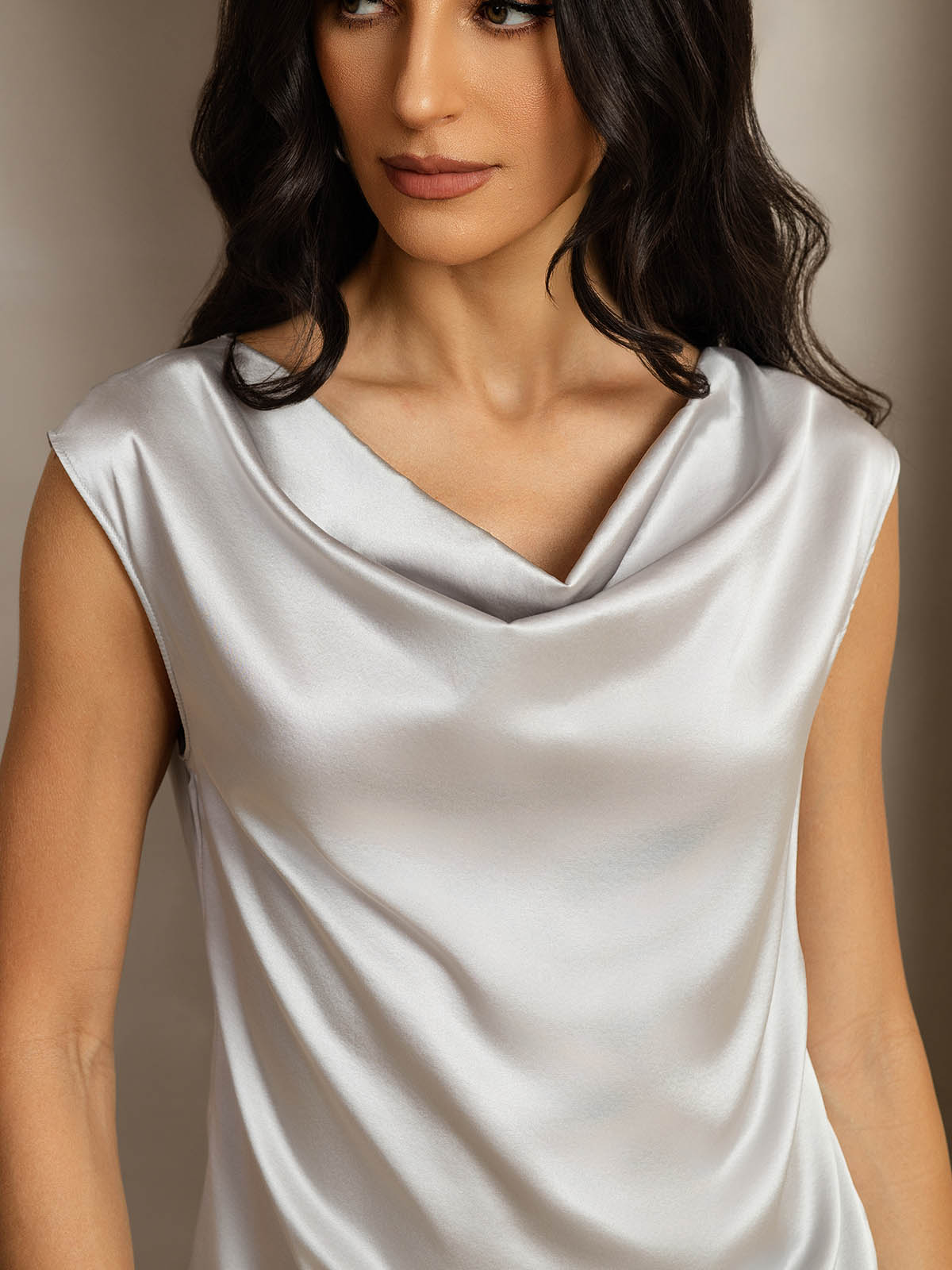 [Silver] SilkSilky-UK 19Momme Silk Cap Sleeve Cowl Neck Women's T-Shirt 005