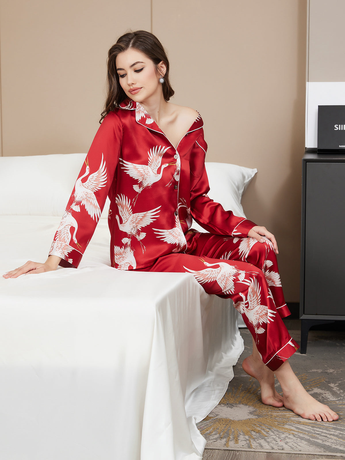 SilkSilky UK 19Momme Pure Silk Long Sleeve Lapel Women's Pyjamas DarkRed 007