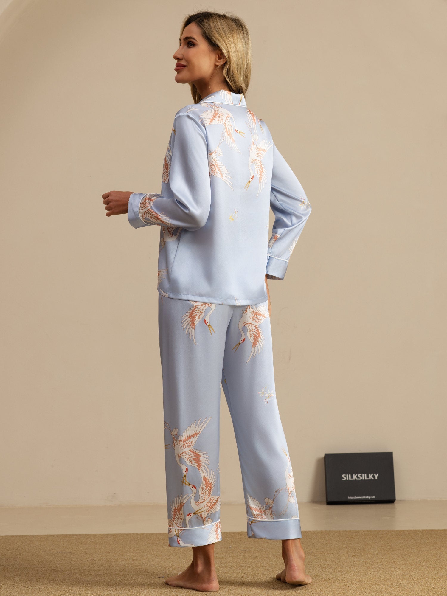 [Light Blue] SilkSilky-UK 19Momme Long Sleeve Notch Collar Women's Pyjamas 002