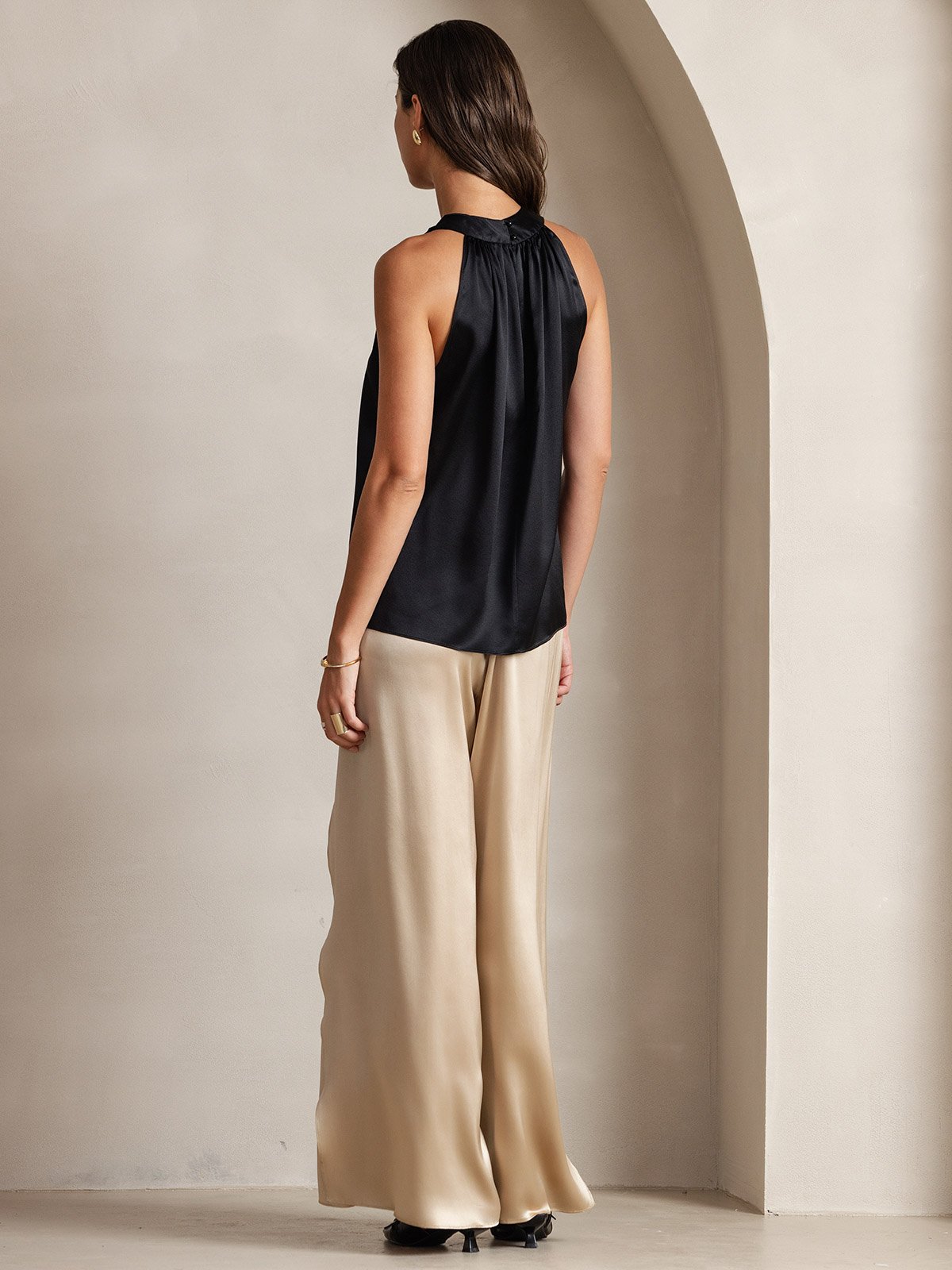 [Black] SilkSilky-UK 19Momme Silk Sleeveless Halter Neck Women's T-Shirt 002