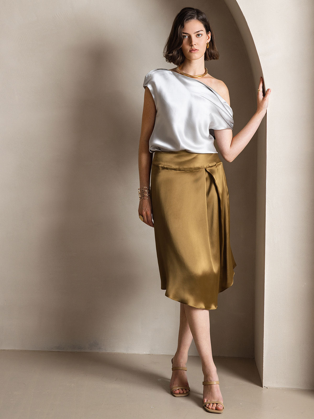 [Light Gray] SilkSilky-UK 19Momme Silk One Shoulder Women's T-Shirt 005