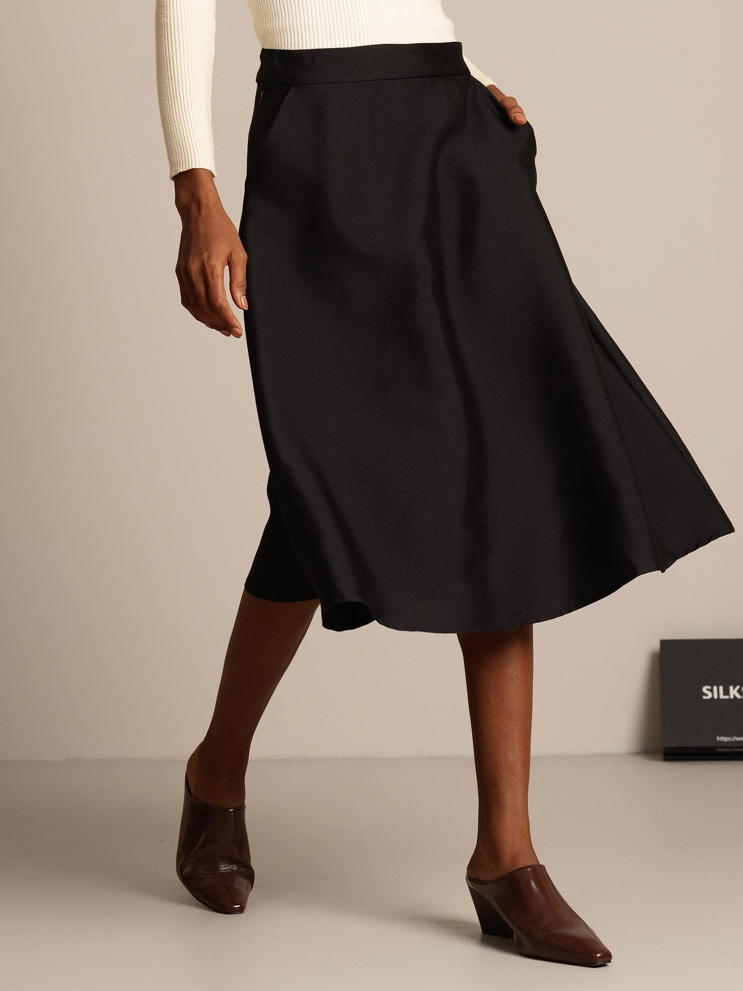 [Black] SilkSilky-UK 32Momme Silk-Wool Blend Skirt 003,
