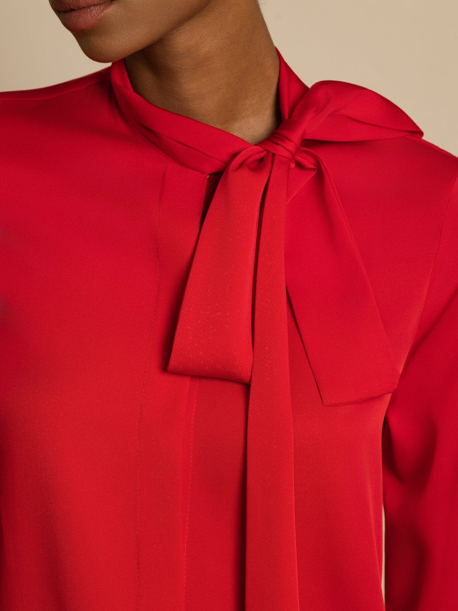 [Wine] SilkSilky-UK 19Momme Silk Long Sleeve Tie Neck Blouse 004