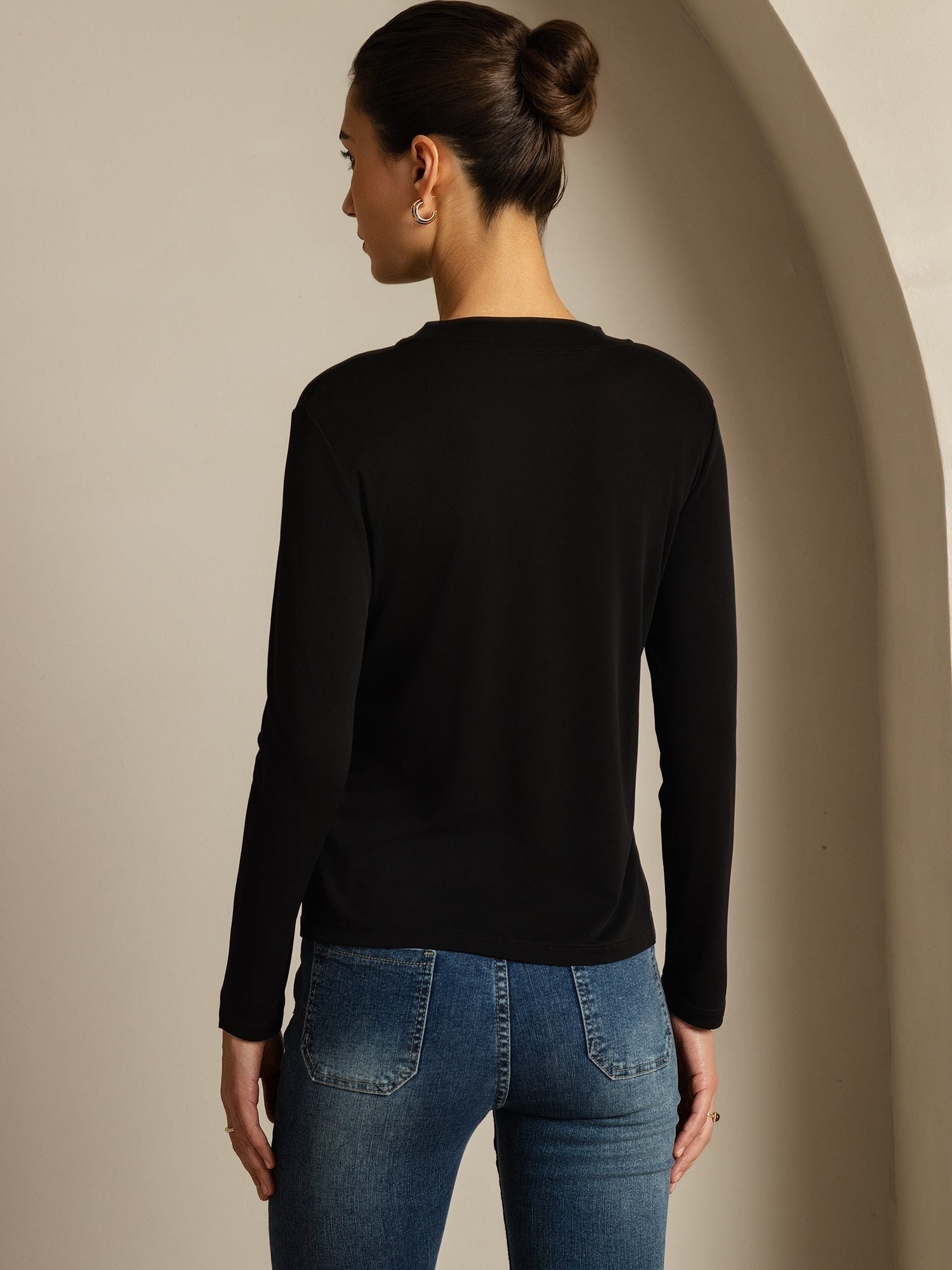 [Black] SilkSilky-UK 100% Silk Jersey Long Sleeve Crew Neck Women's T-Shirt 002