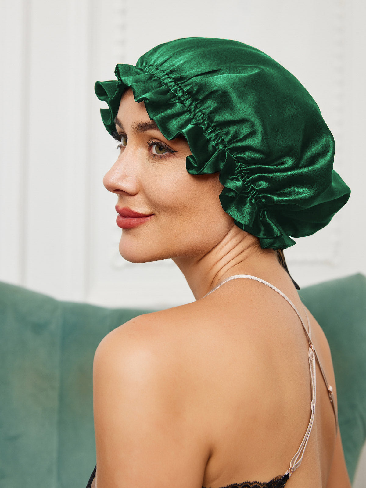 SilkSilky-UK-Pure-Silk-Sleep-Cap-Dark-Green-001