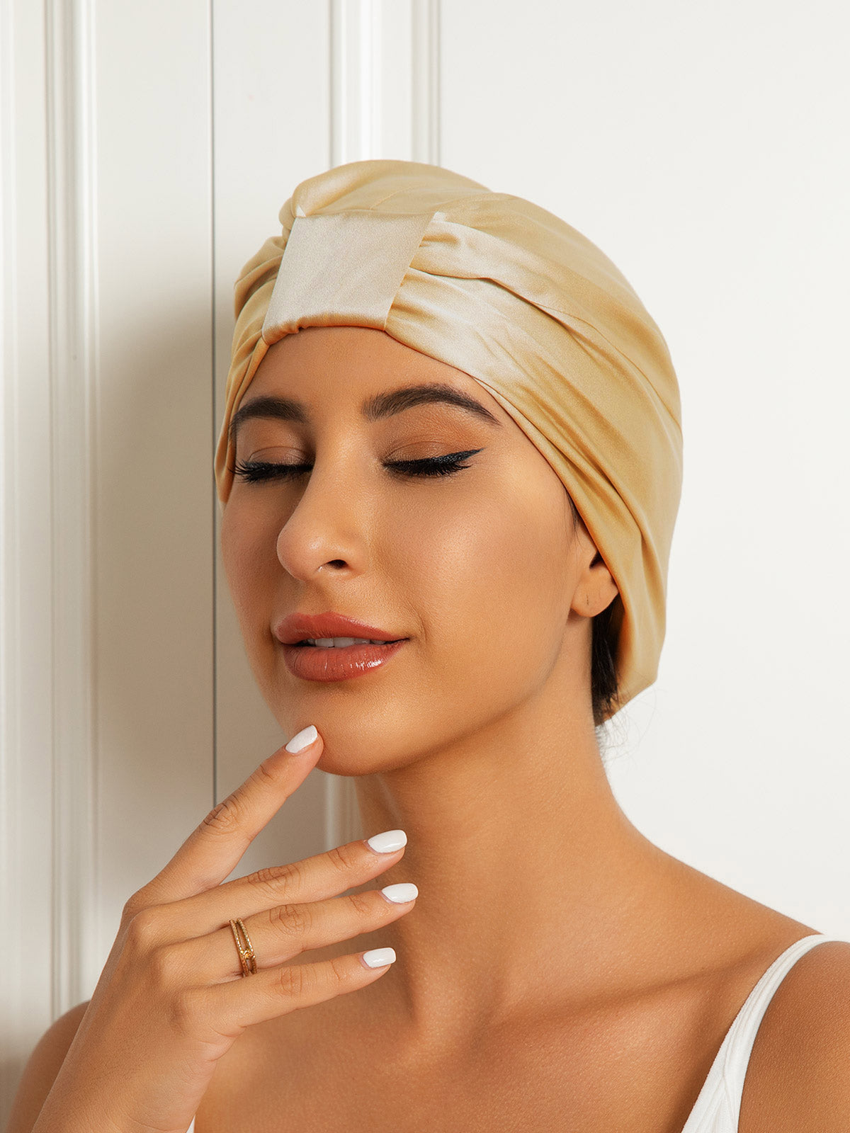 SilkSilky-UK Pure Silk Sleep Cap Champagne 002