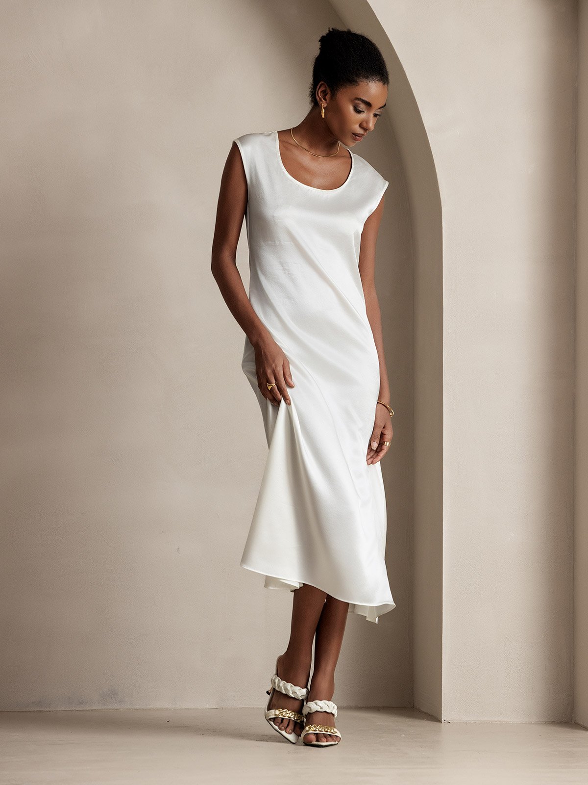 [White] SilkSilky-UK 19Momme Silk Cap Sleeve Round Neck Dress 006