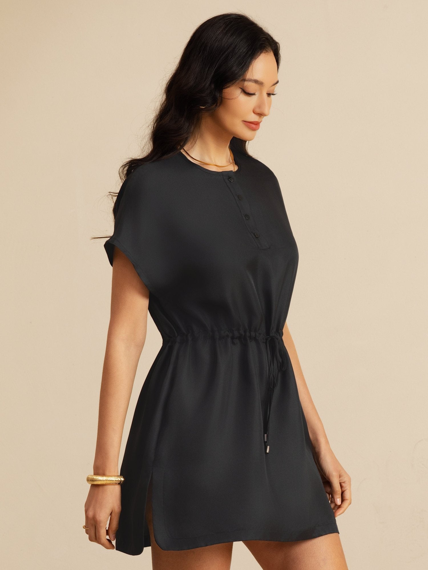 [Black] SilkSilky-UK 18Momme Silk Satin Surah Cap Sleeve Henley Neck Dress 004