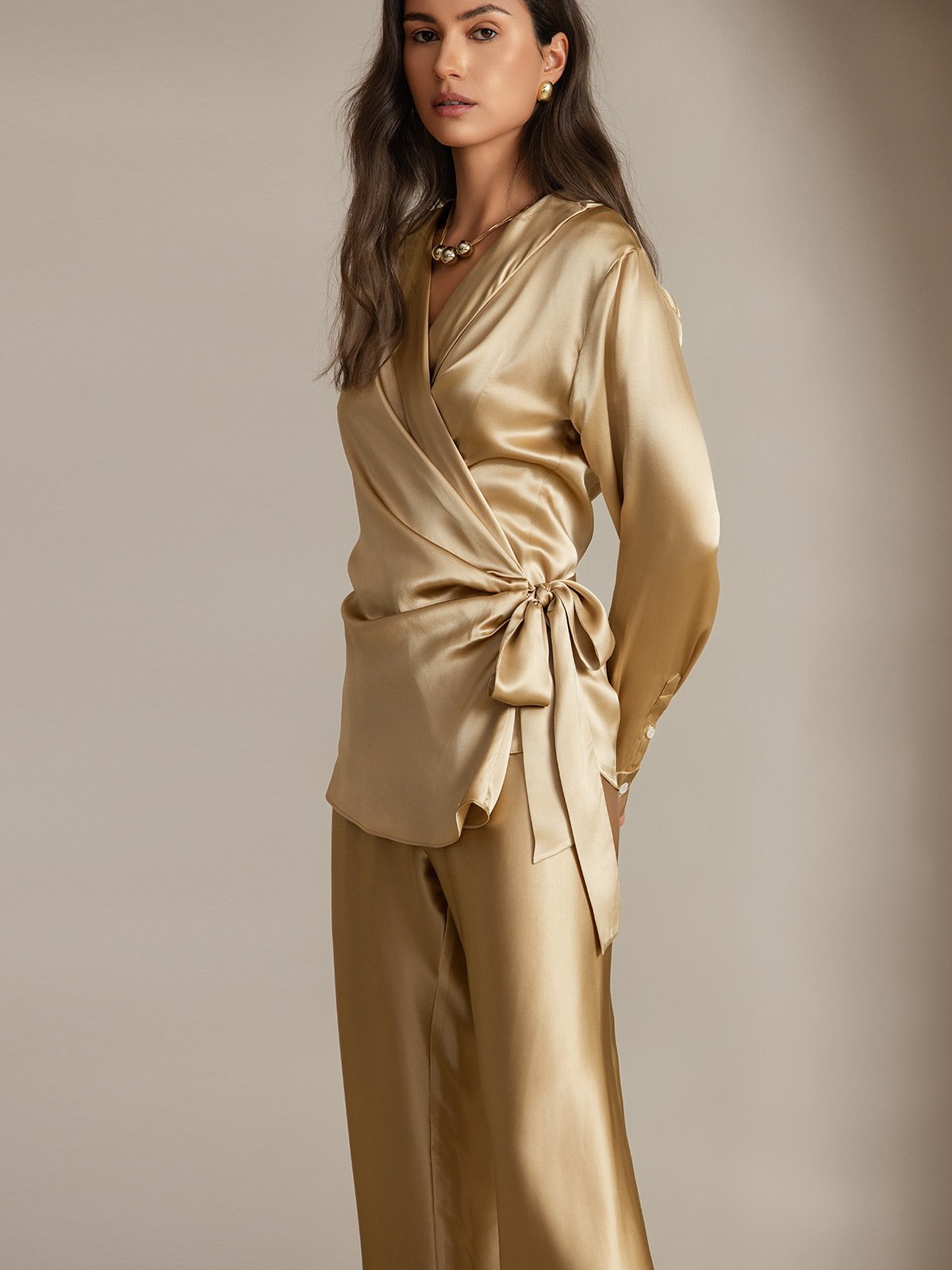 [Champagne] SilkSilky-UK 19Momme Silk Long Sleeve V Neck Women's Shirt 004