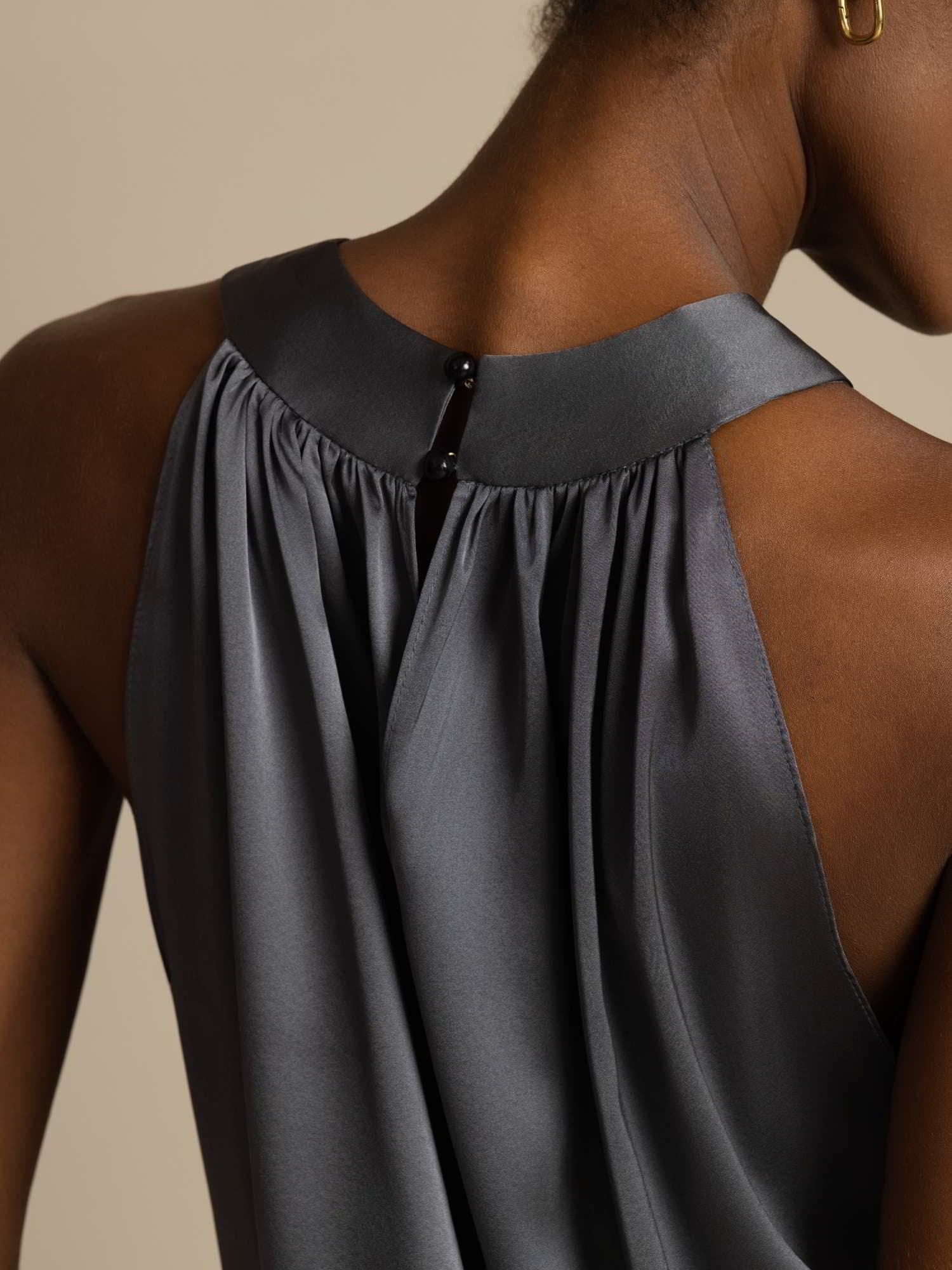 [Dark Gray] SilkSilky-UK 19Momme Silk Sleeveless Halter Neck Women's T-Shirt 004