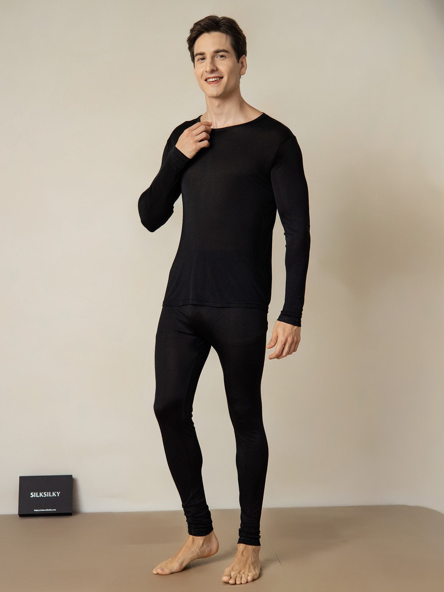 [Black] SilkSilky-UK Silk Knitted Round Neck Men's Pyjamas 001