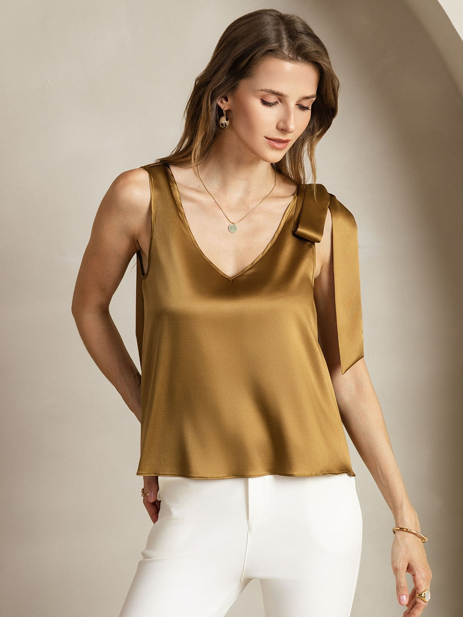[Bronze] SilkSilky-UK 19Momme Silk V Neck Women's T-Shirt 001