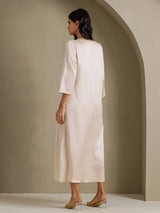 [Beige] SilkSilky-UK 3/4 Sleeve Round Neck Dress 002