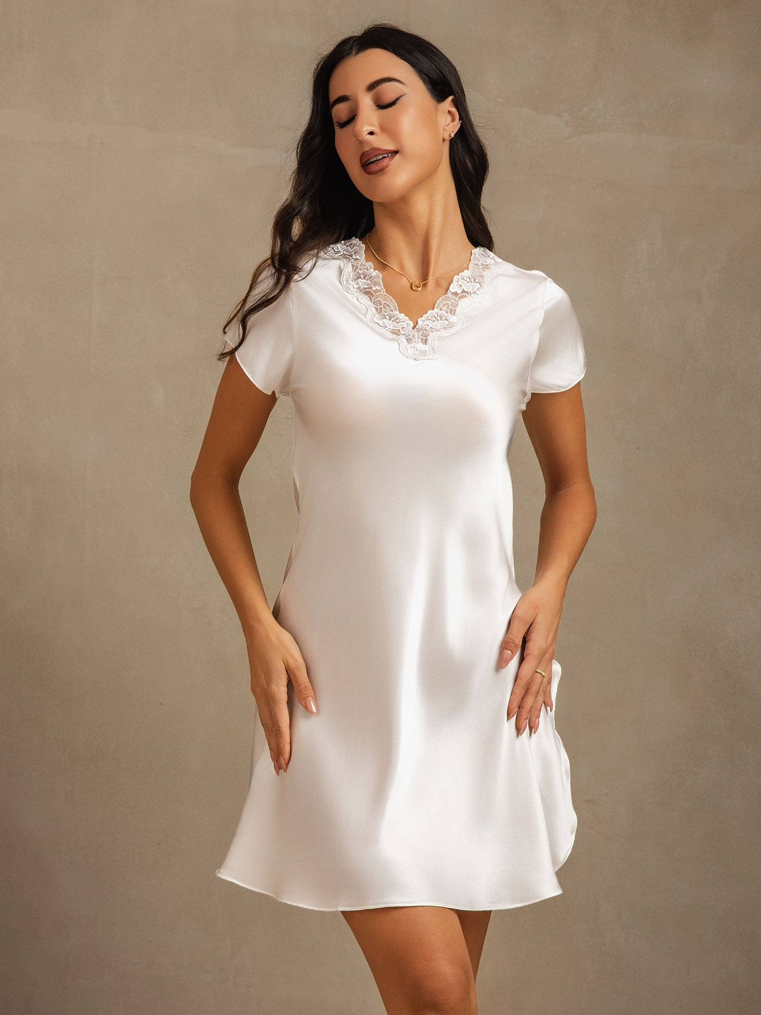 [White] SilkSilky-UK Pure Silk V Neck Nightdress 005