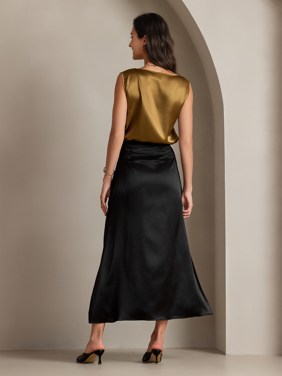 [Brown] SilkSilky-UK 19Momme Stretch Silk Charmeuse Sleeveless Round Neck Camisole 002