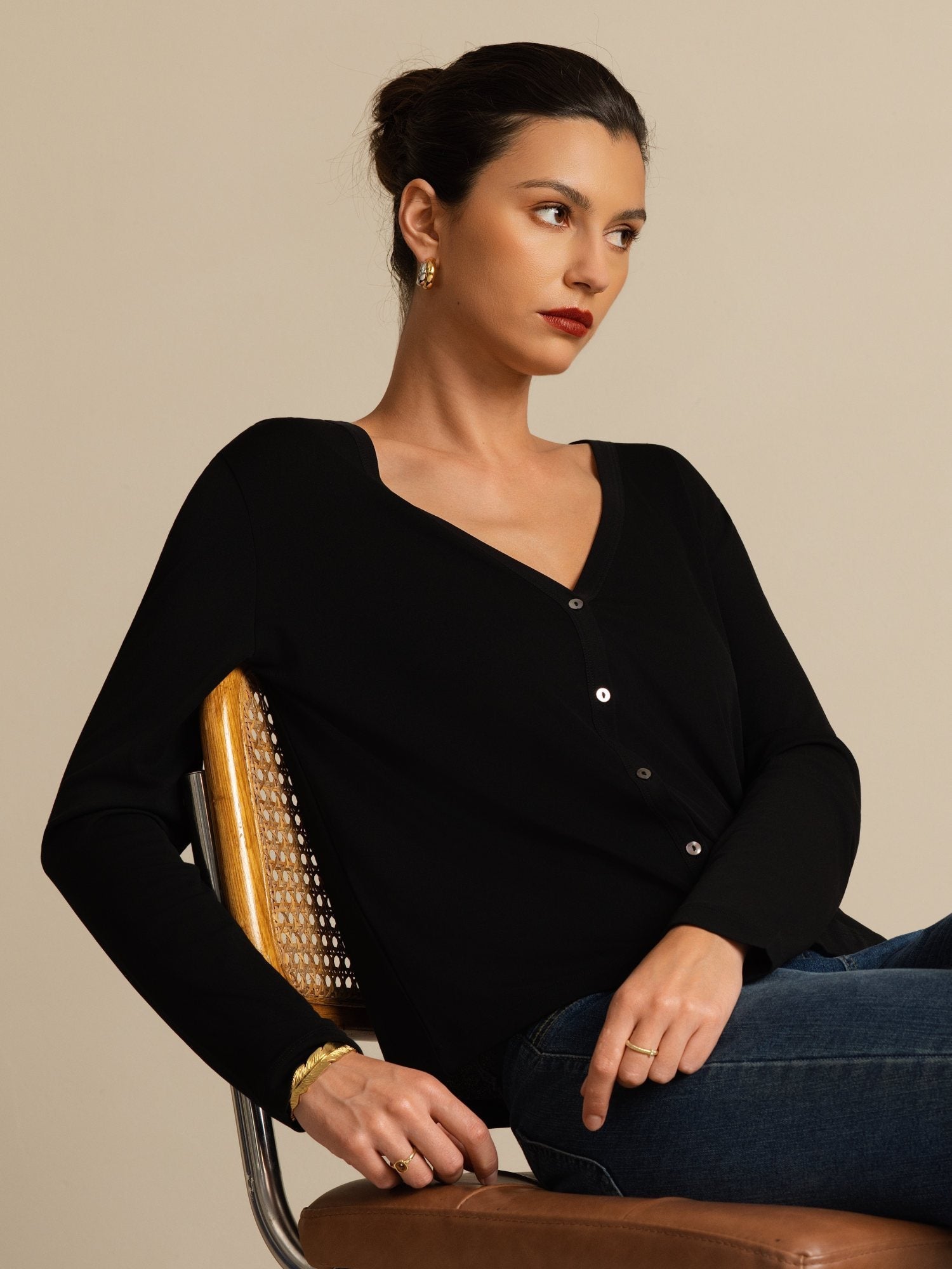 [Black] SilkSilky-UK 19Momme 100% High-Twist Silk Jersey Long Sleeve V Neck Women's Cardigan 004