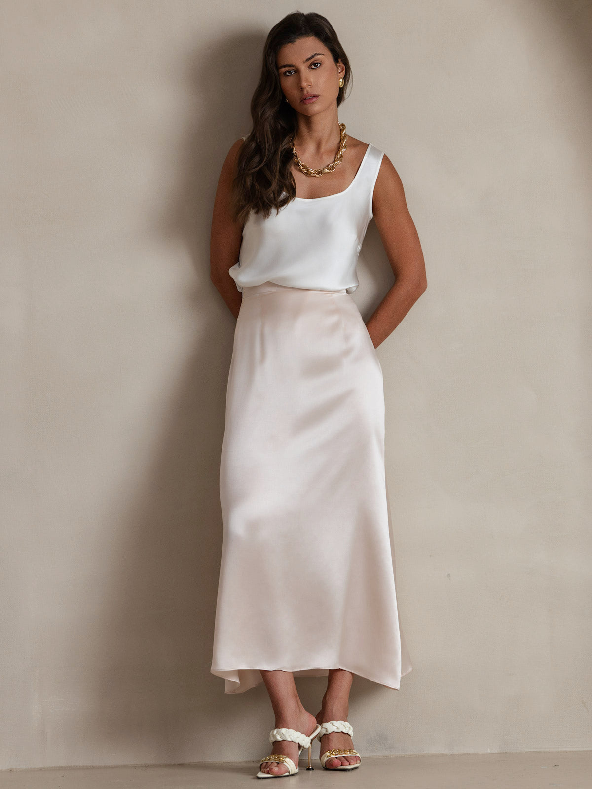 [White] SilkSilky-UK 19Momme Silk Sleeveless U Neck Camisole 007