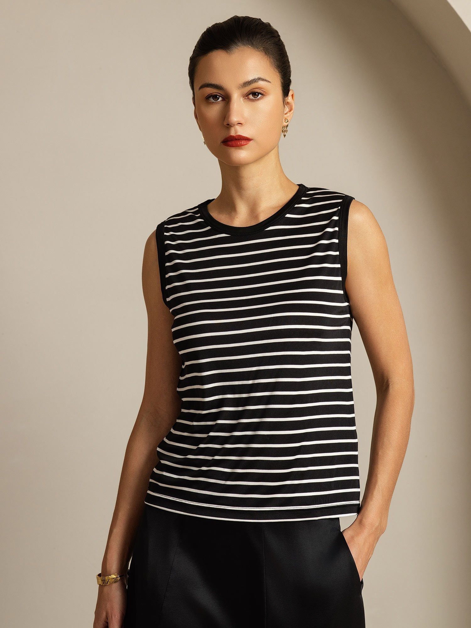 [BlackStripe] SilkSilky-UK Pure Silk Round Neck Camisole 001